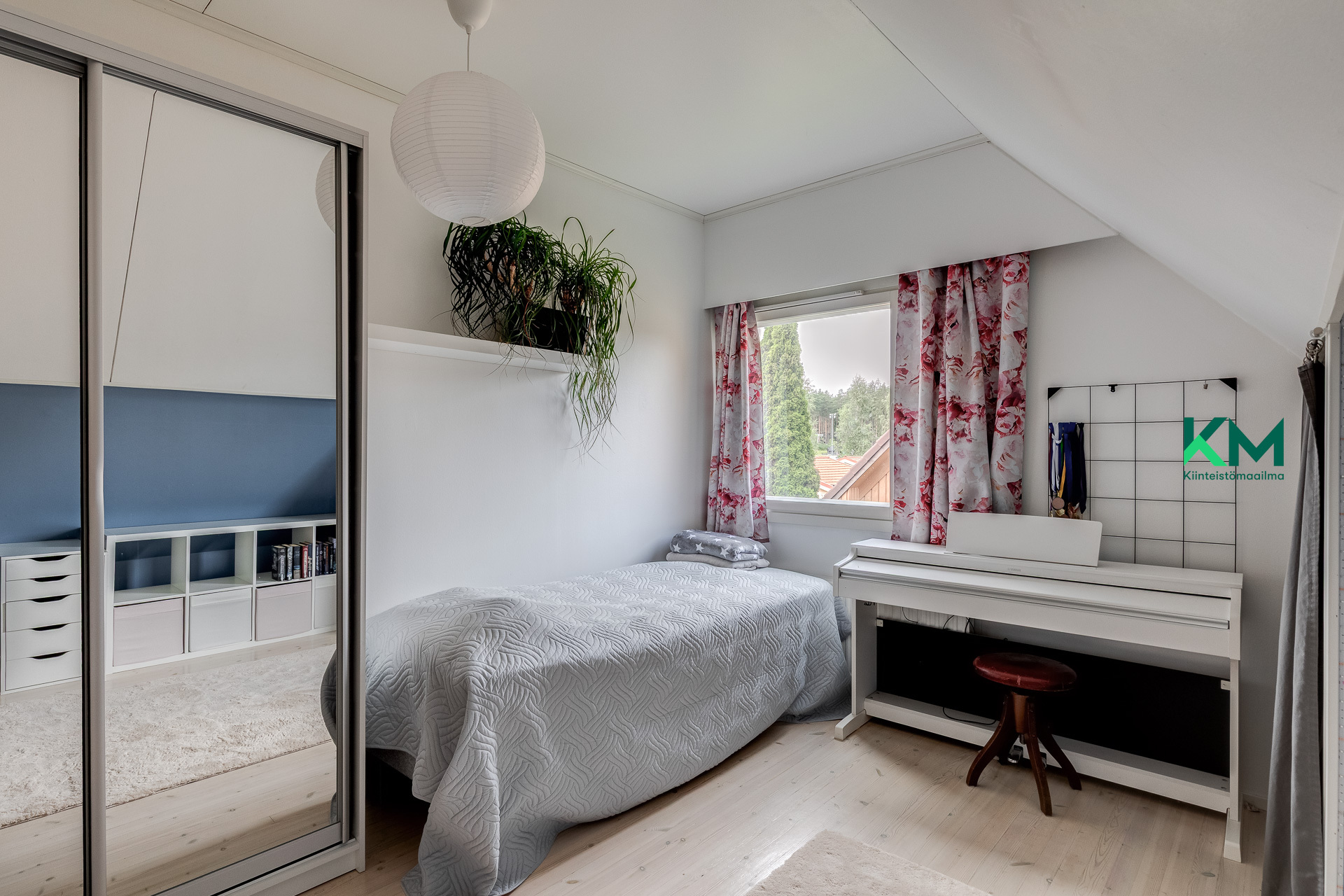 Kuusmiehentie 68, Paloheinä, Helsinki