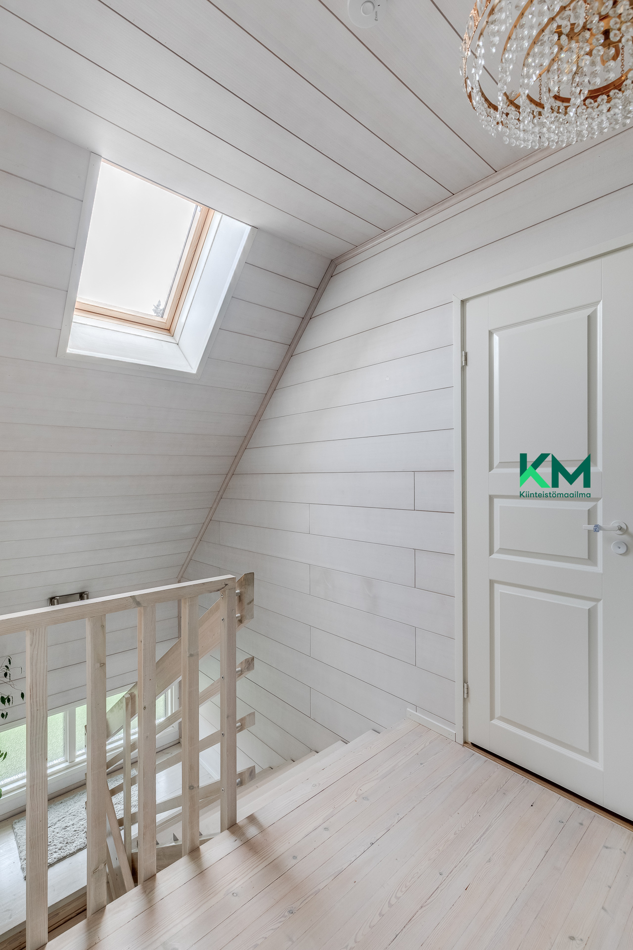 Kuusmiehentie 68, Paloheinä, Helsinki