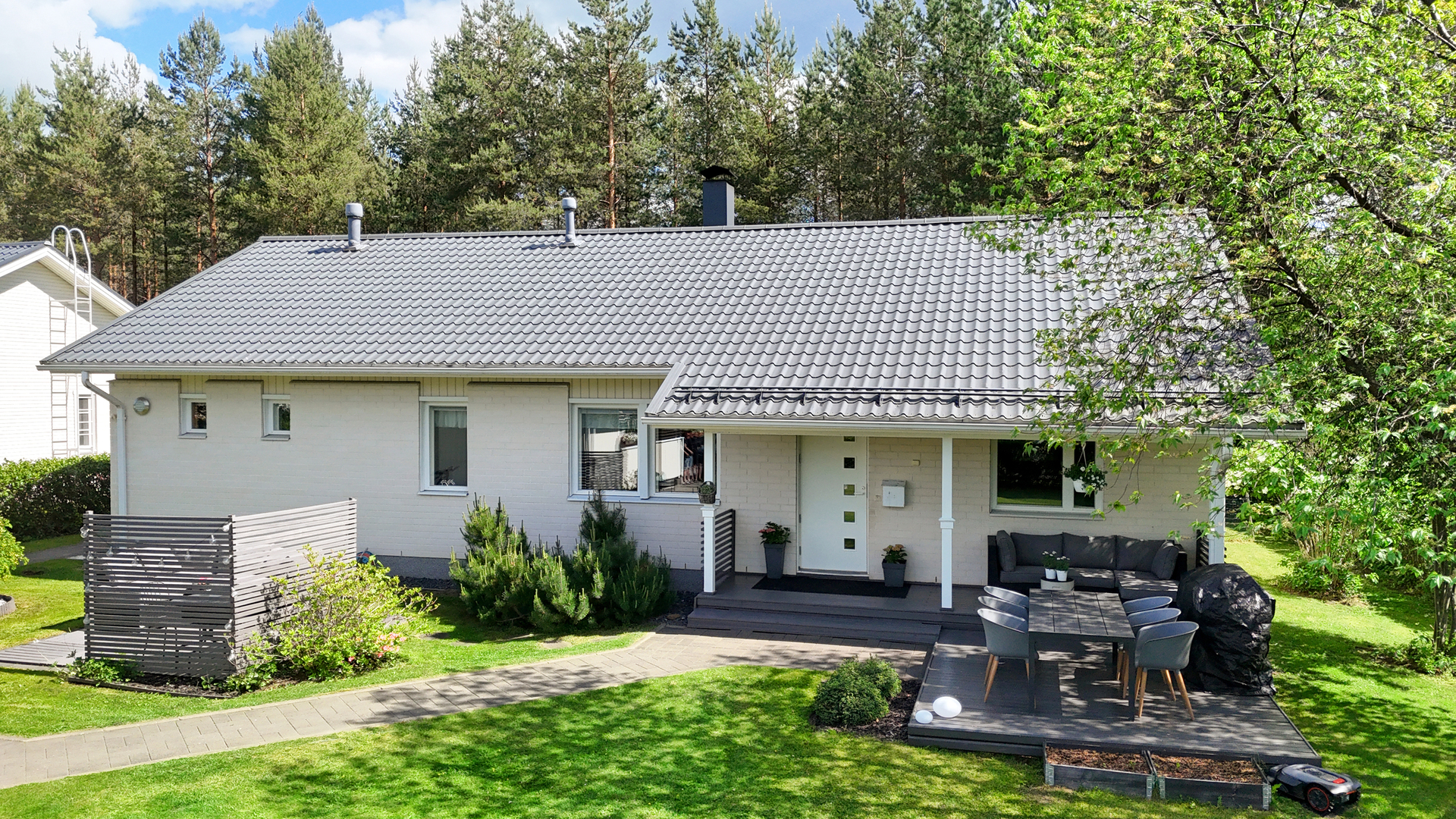 Ahomansikantie 18, Joensuu