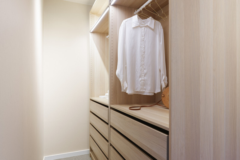 Walk in closet