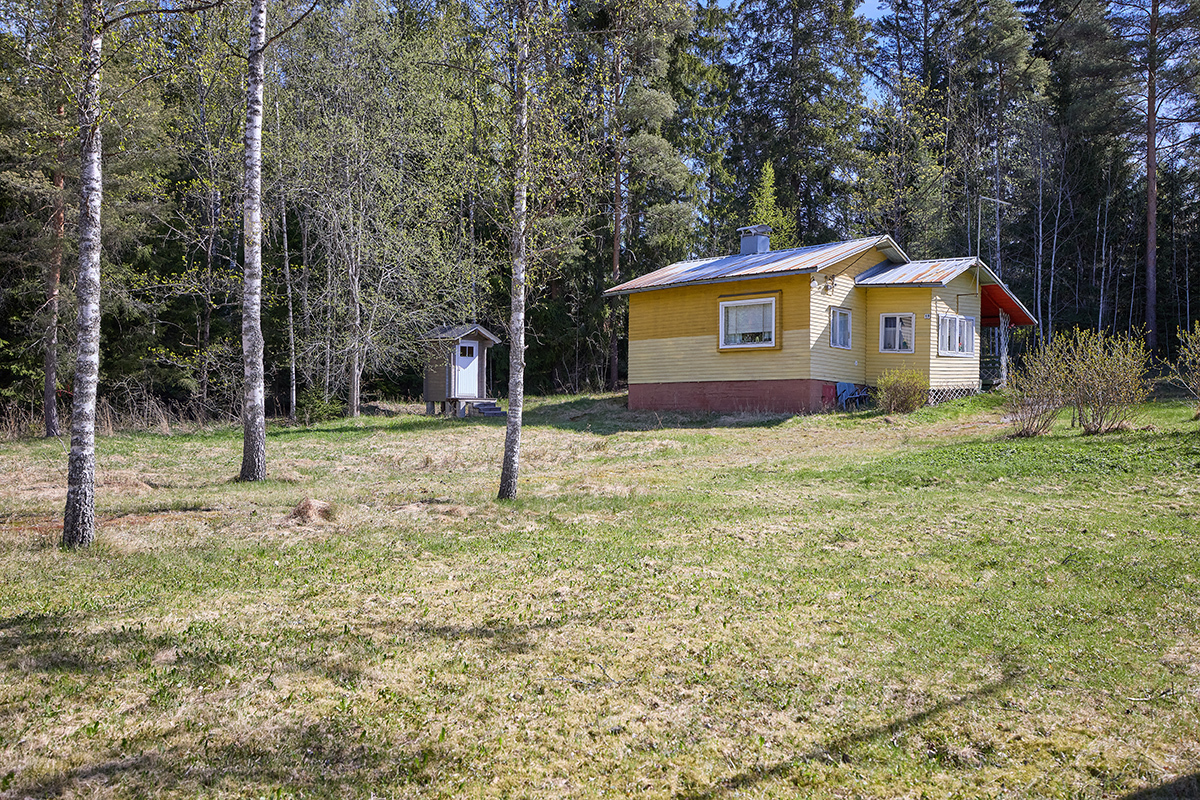 Pihapuuntie 19, Lohja