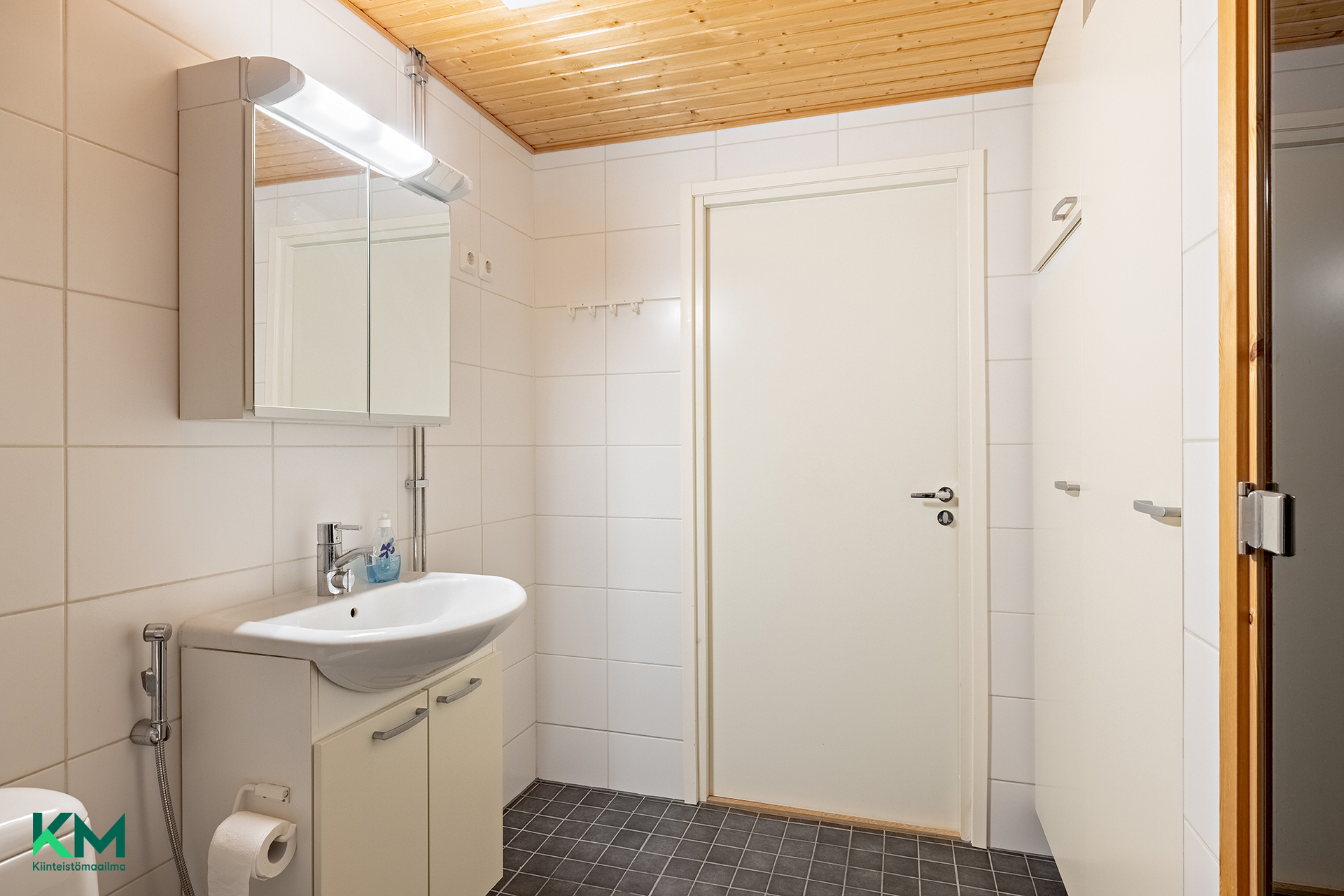 Rautatienkatu 52, Etu-Lyötty, Oulu