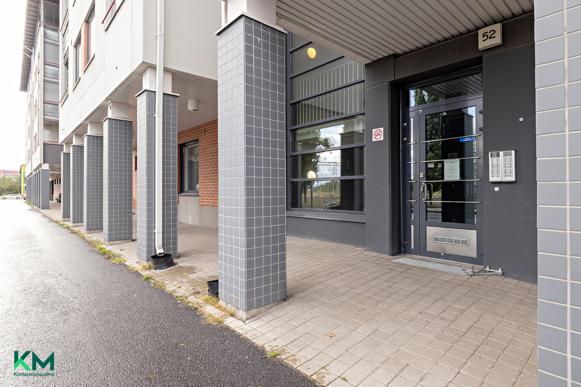 Rautatienkatu 52, Etu-Lyötty, Oulu