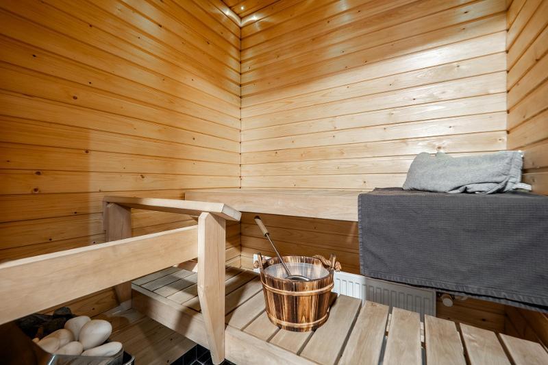 Kauppalinnankatu 1, Linnanmaa, Oulu