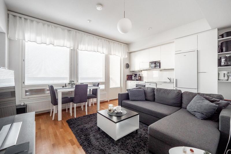 Kauppalinnankatu 1, Linnanmaa, Oulu