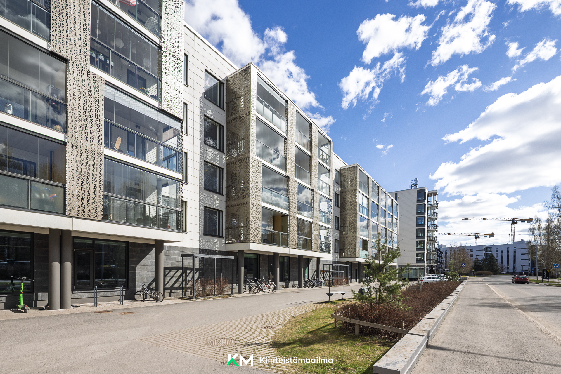 Tietäjäntie 4, Tapiola, Espoo