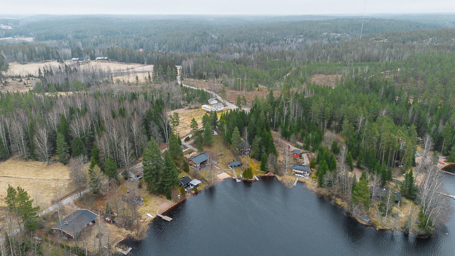 TAUSTALLA NÄKYY TYRKU-HELSINKI 110-TIE