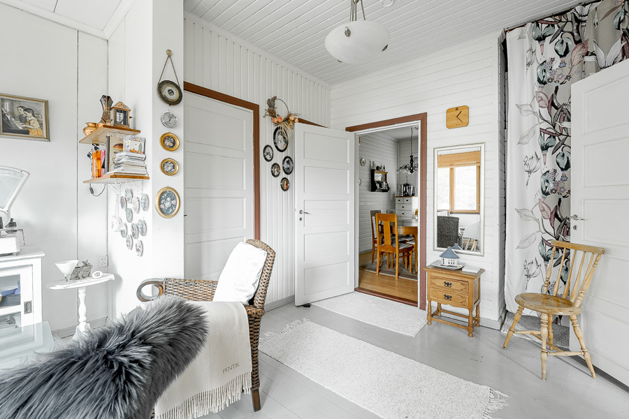 OVI VINTILLE JA RUOKAILUHUONEESEEN