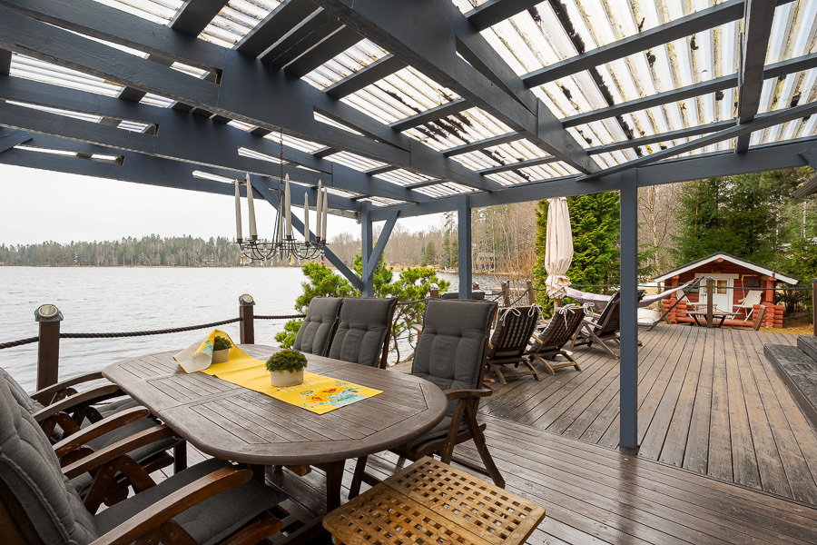 TILAVALTA TERASSILTA