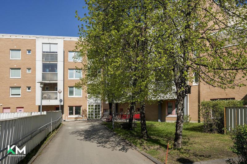 Koulukatu 4, Keskusta, Oulu