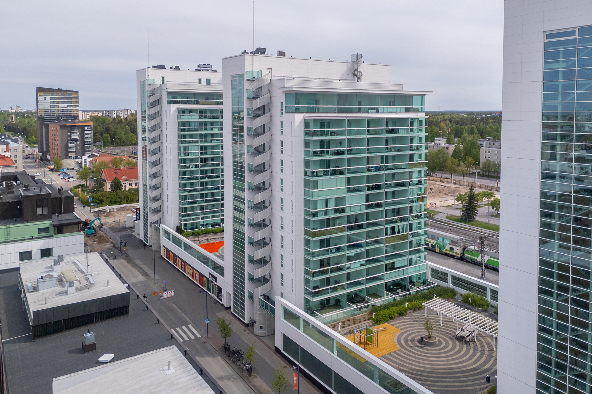 Rautatienkatu 17, Keskusta, Oulu