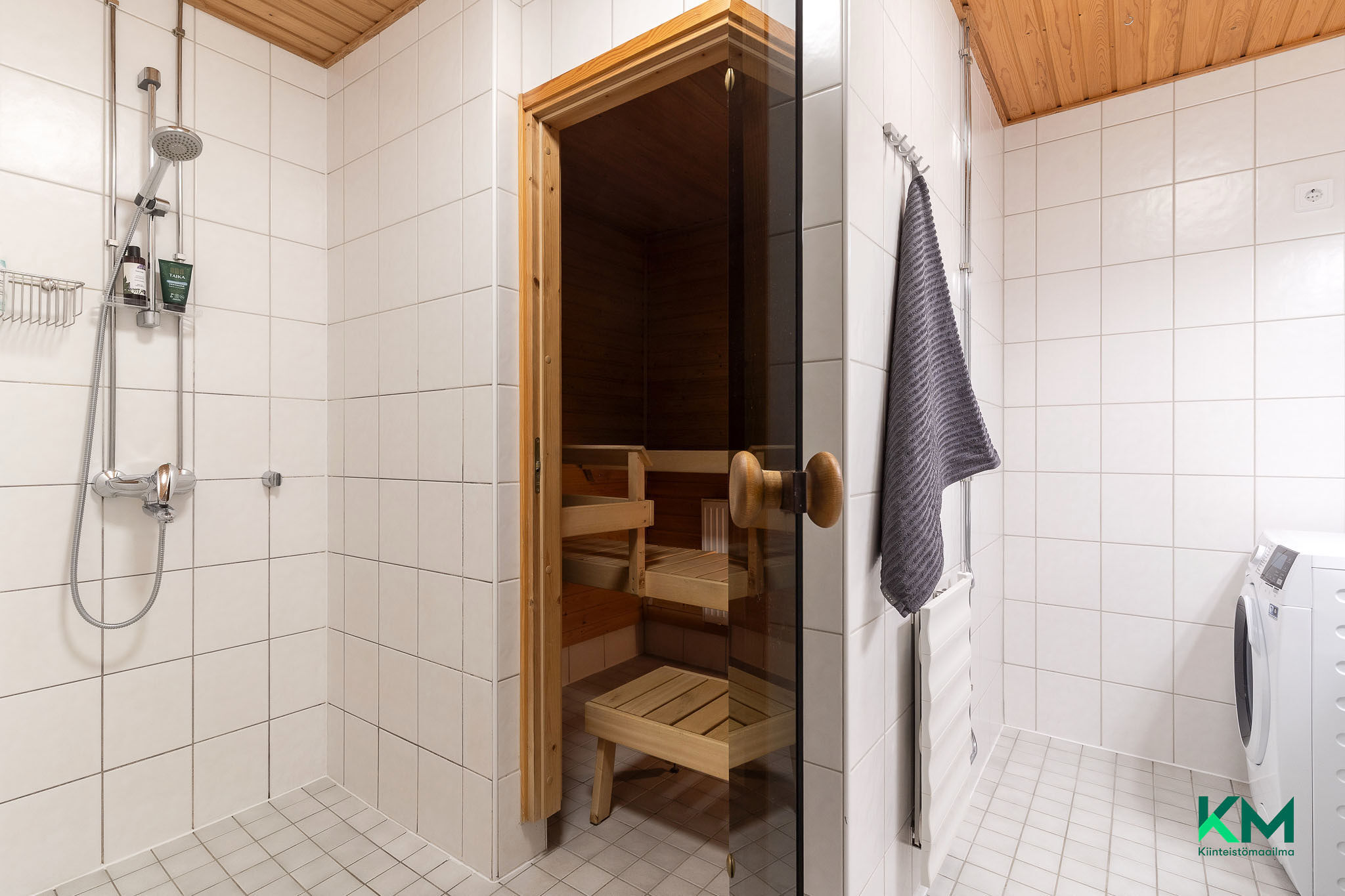 Kullaantie 8, Kurikka, Pirkkala