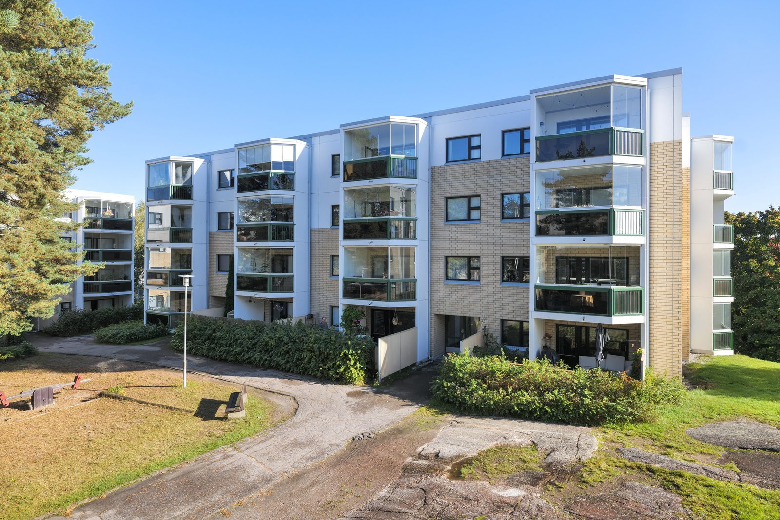 Liuskekuja 4, Pihlajamäki, Helsinki