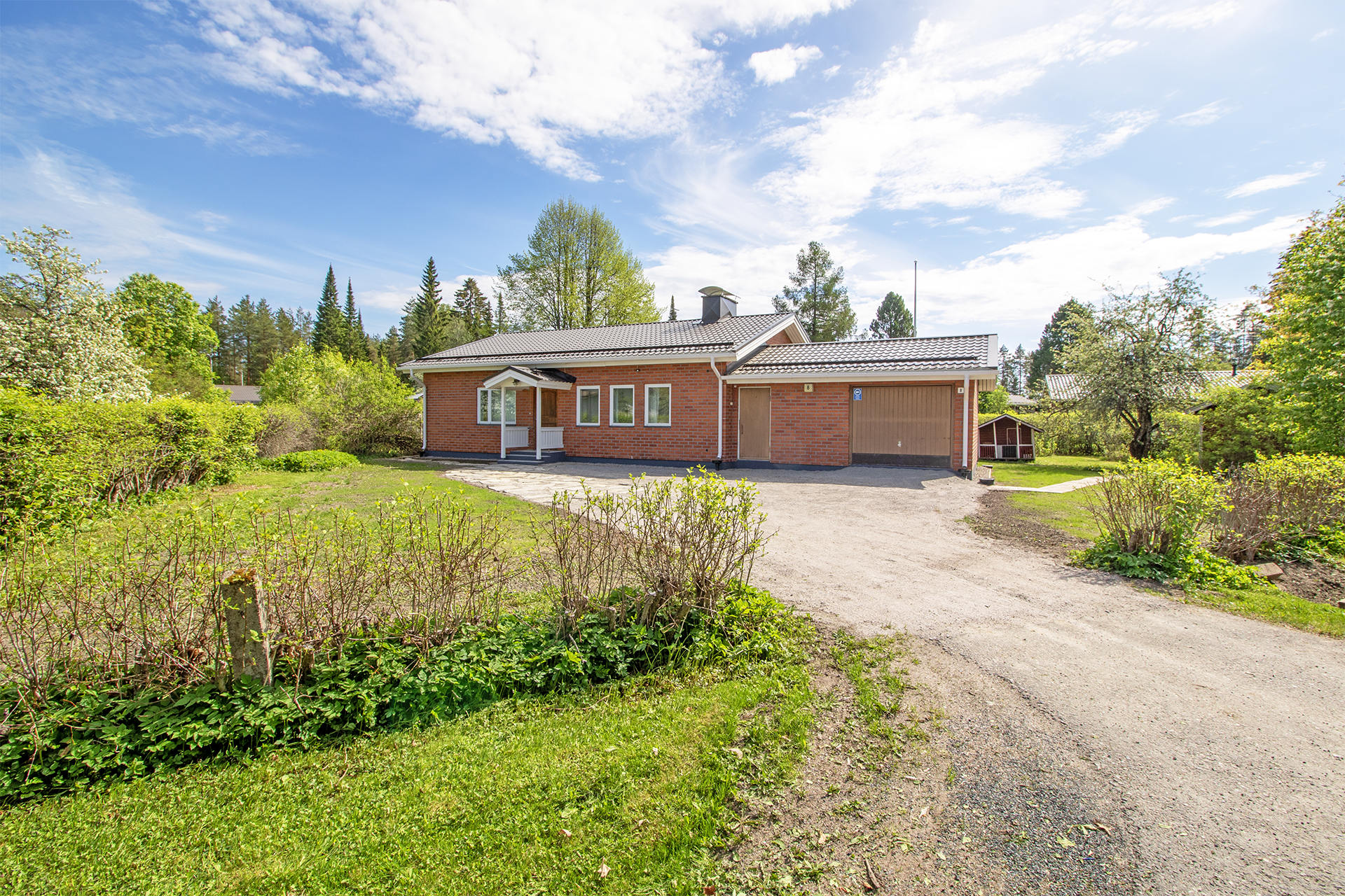 Mäntytie 8, Mäntyrinne, Siilinjärvi