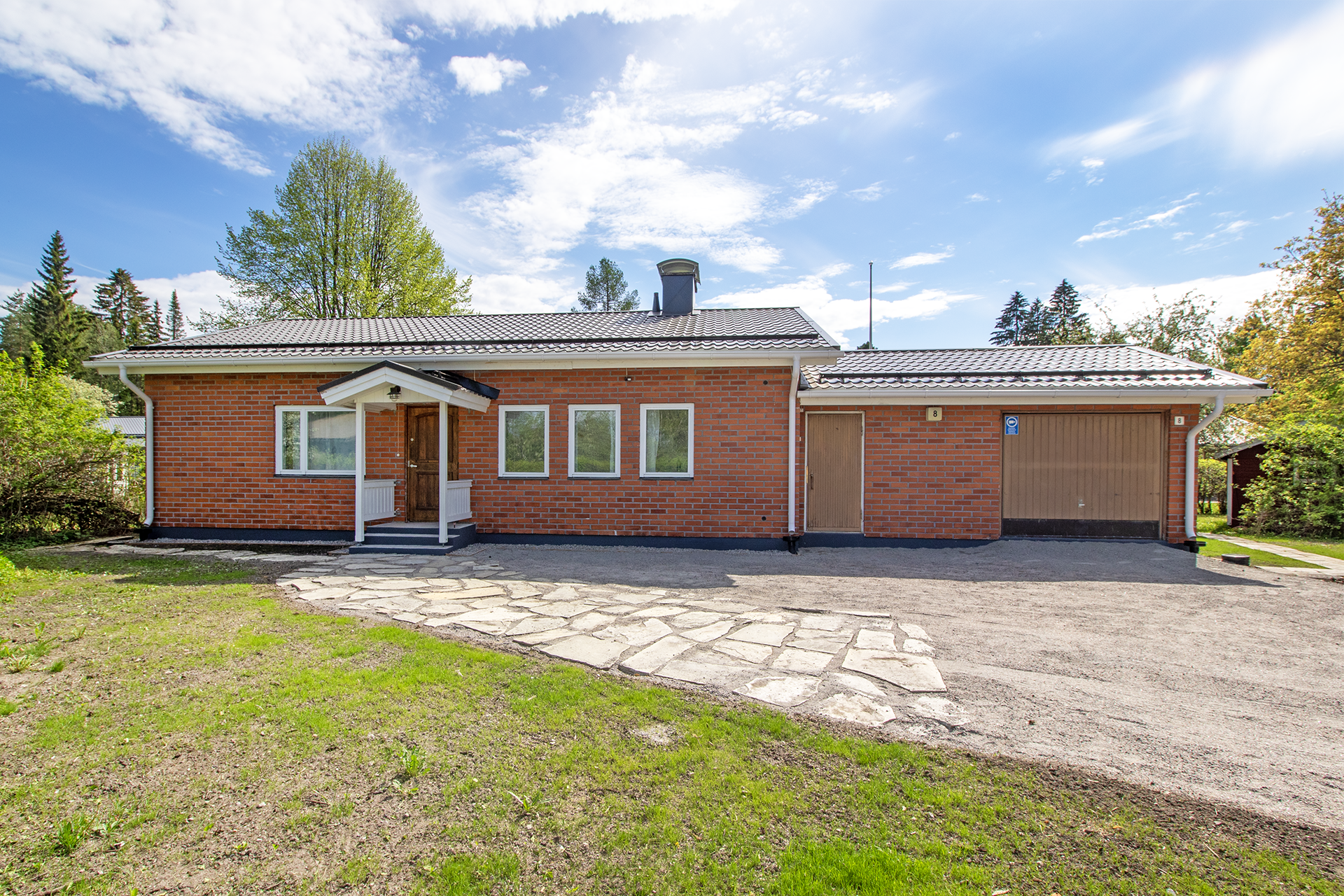 Mäntytie 8, Mäntyrinne, Siilinjärvi