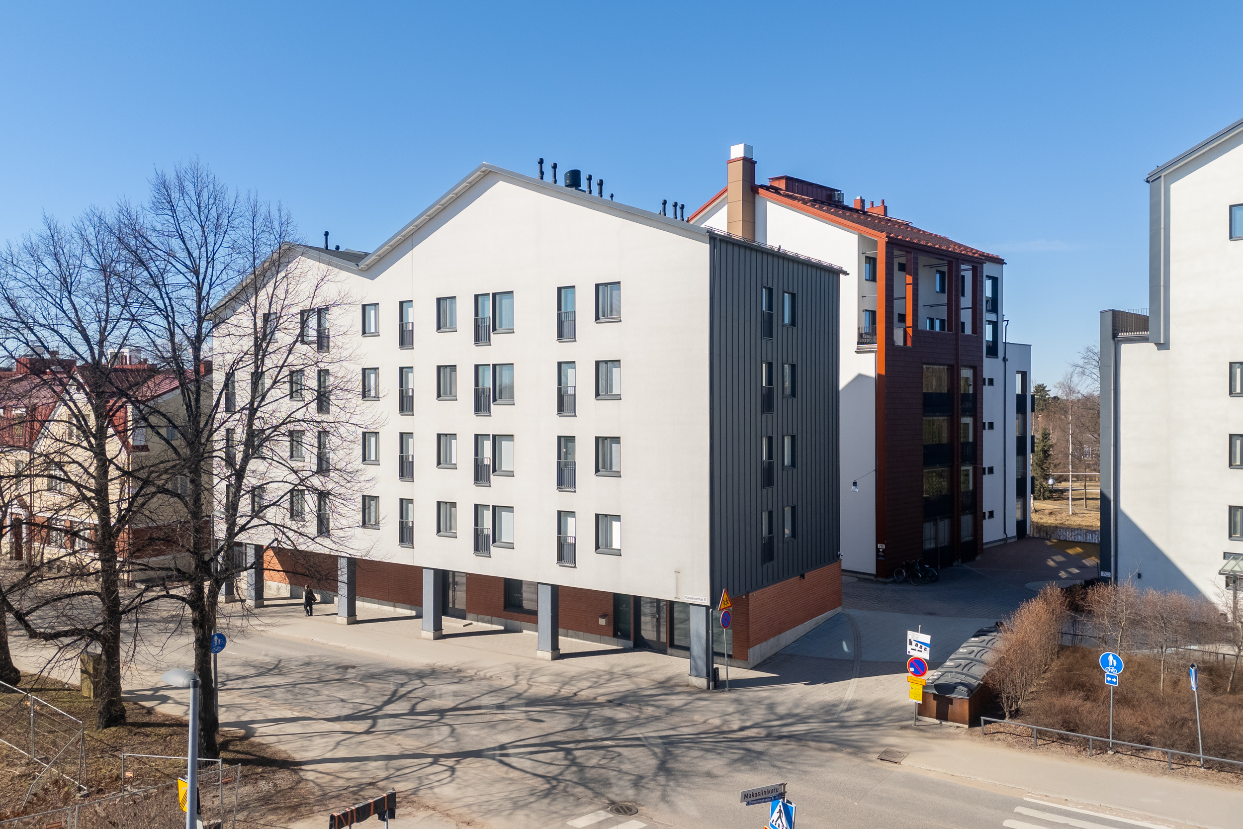 Kasarmintie 5, Oulu