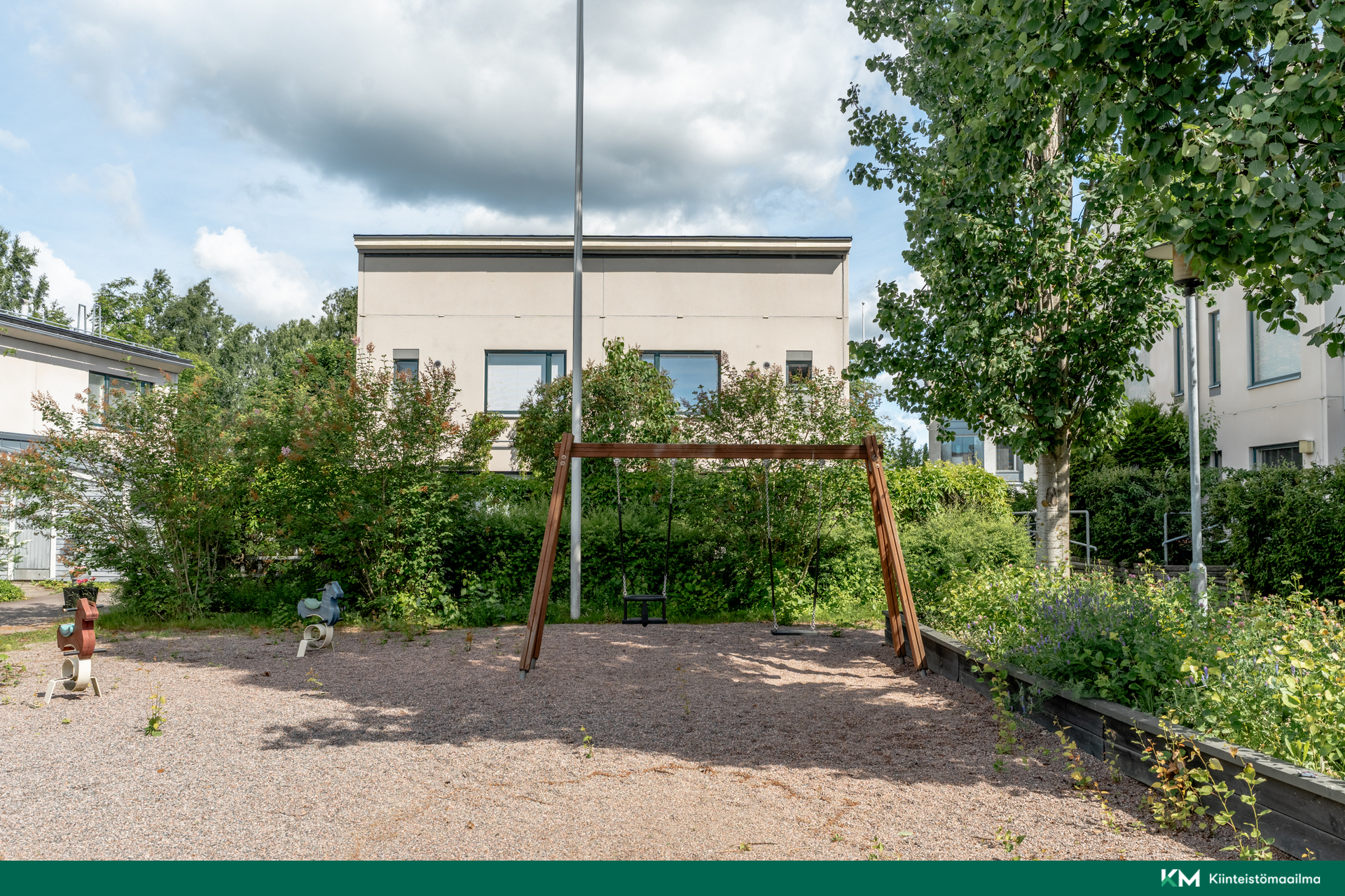 Ilotulitustie 8, Itäkeskus, Helsinki