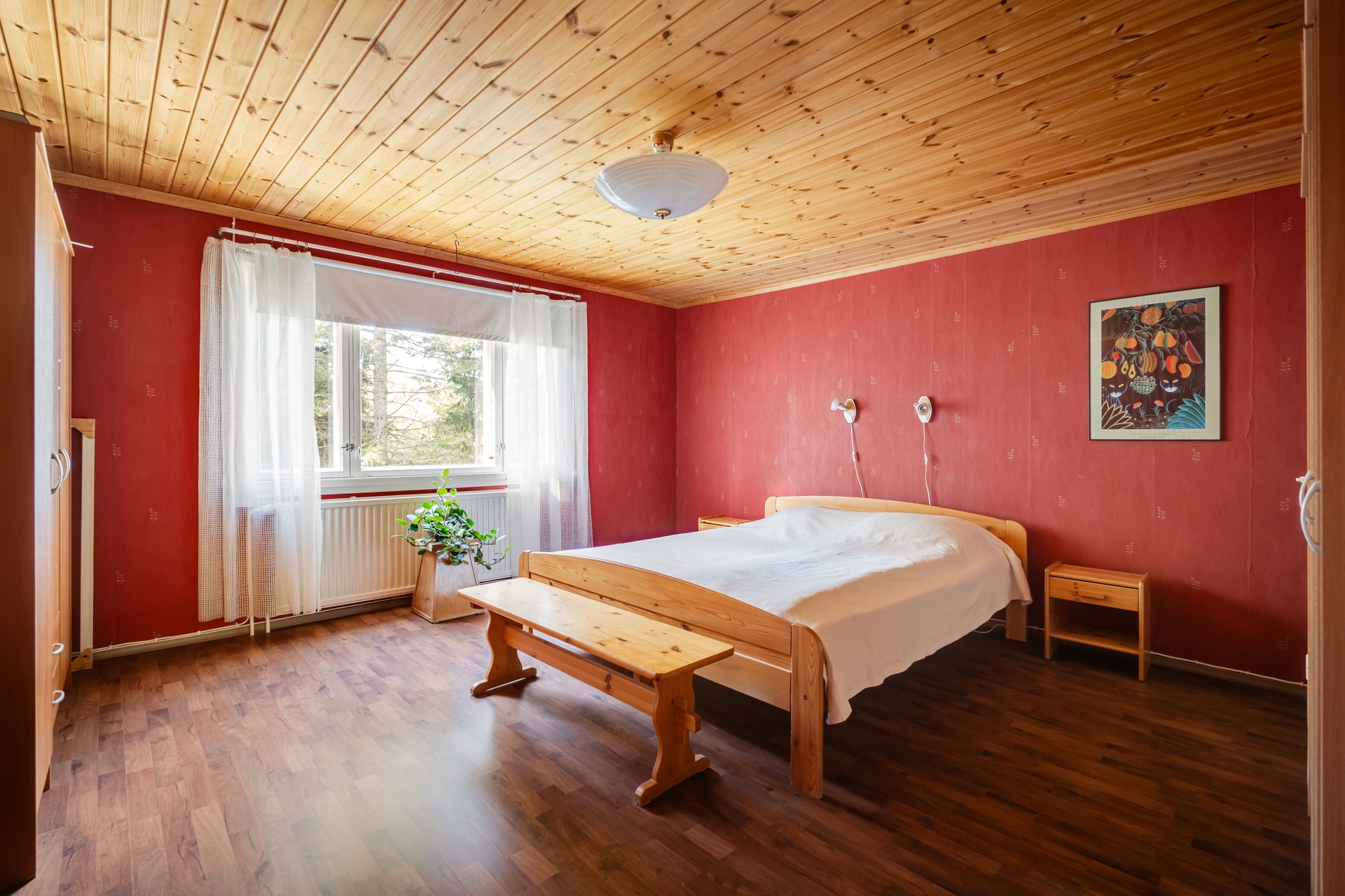Piilomäentie 4, Launonen, Loppi