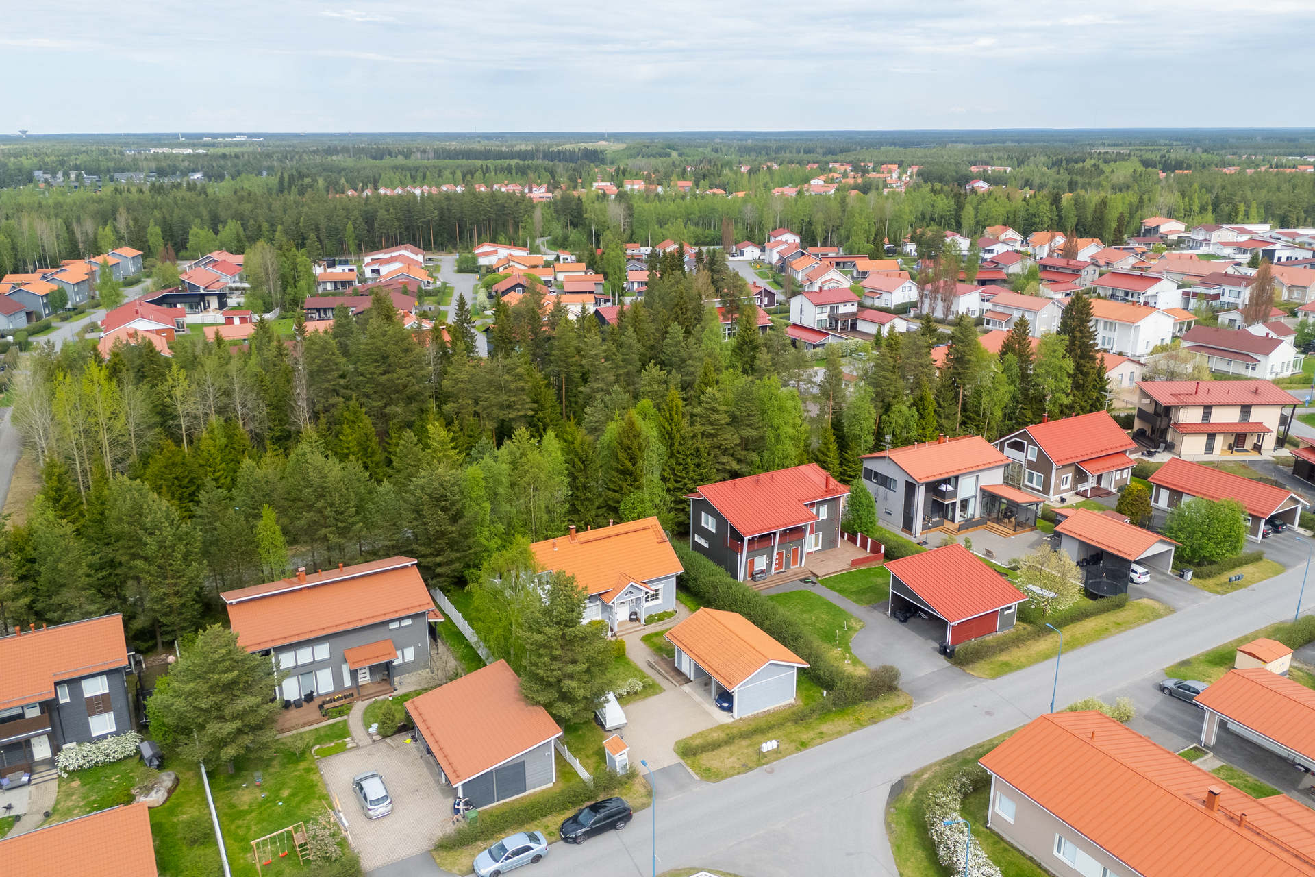 Kipinämikontie 10, Oulu