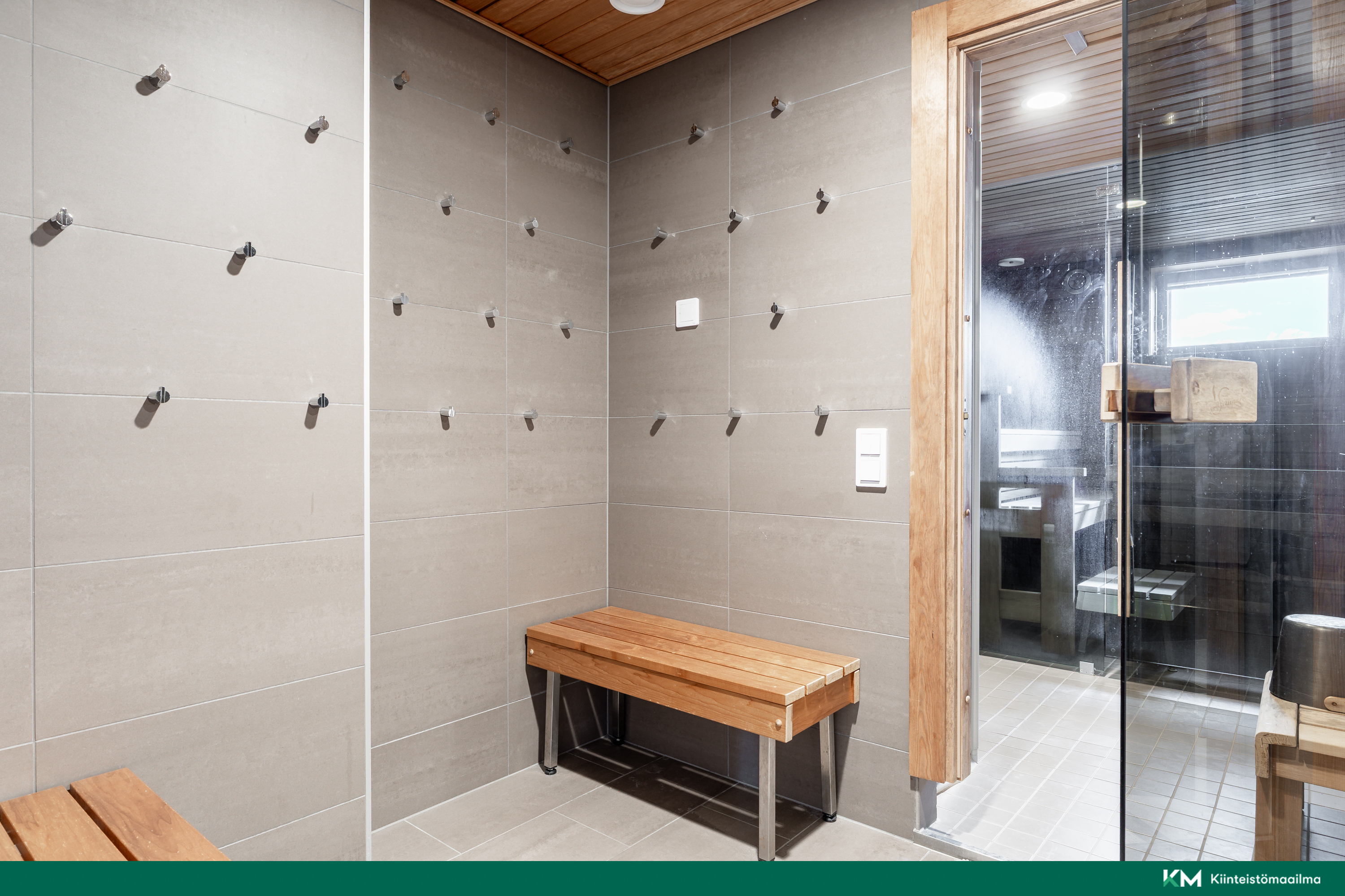 Hyväntoivonkatu 8, Jätkäsaari, Helsinki