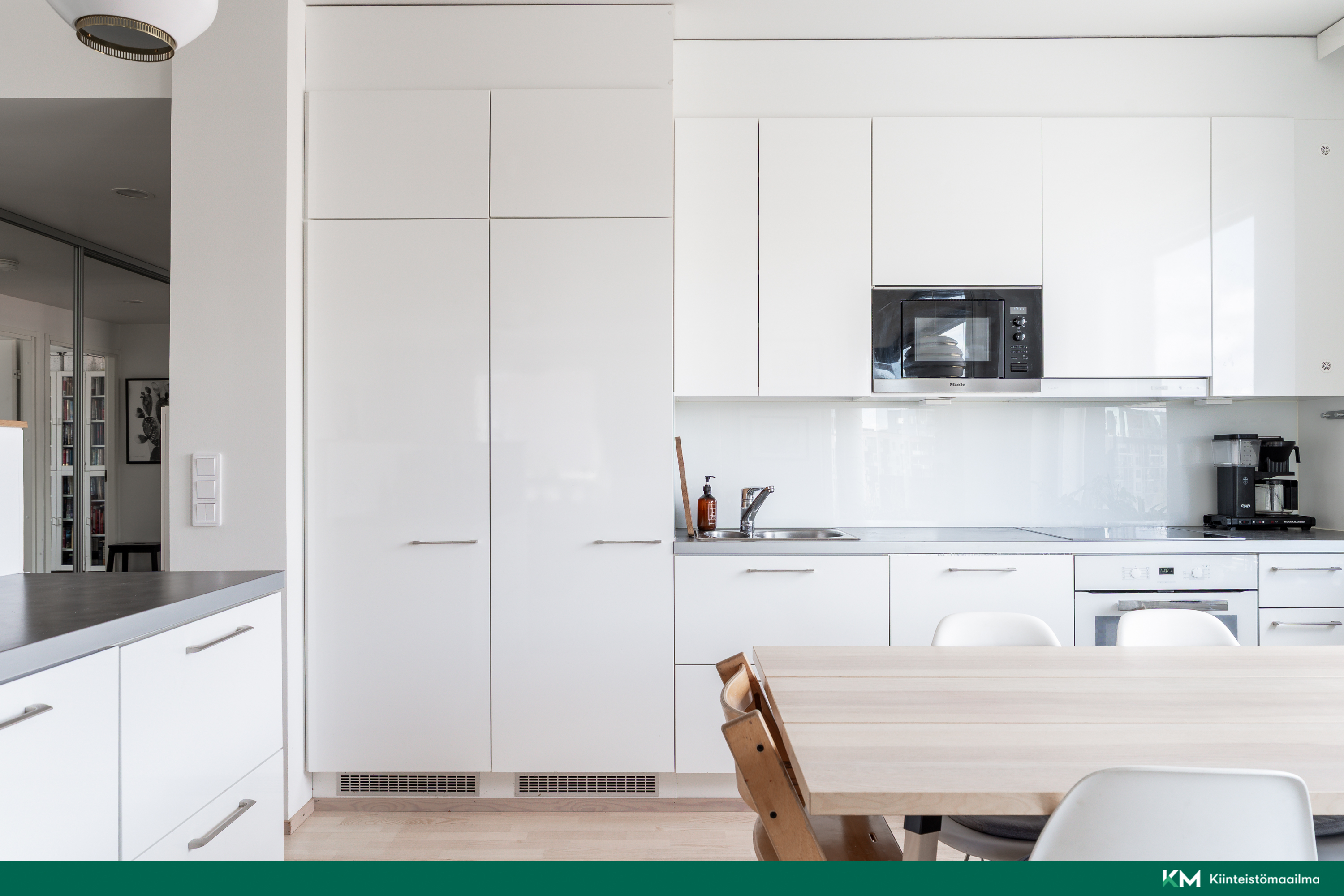 Hyväntoivonkatu 8, Jätkäsaari, Helsinki