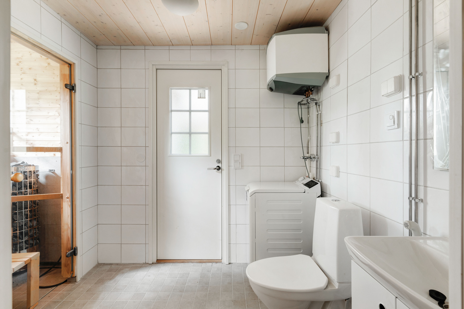 Uusittu kylppäri ja sauna