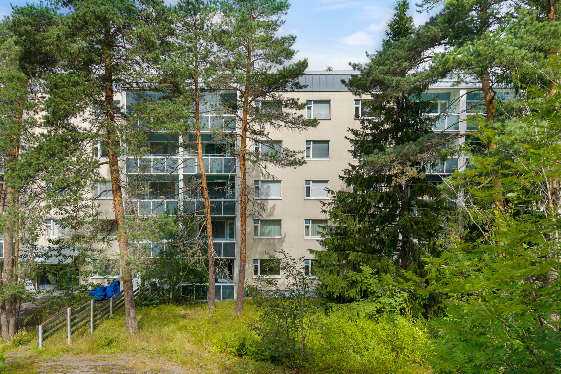 Laajavuorenrinne 5, Martinlaakso, Vantaa