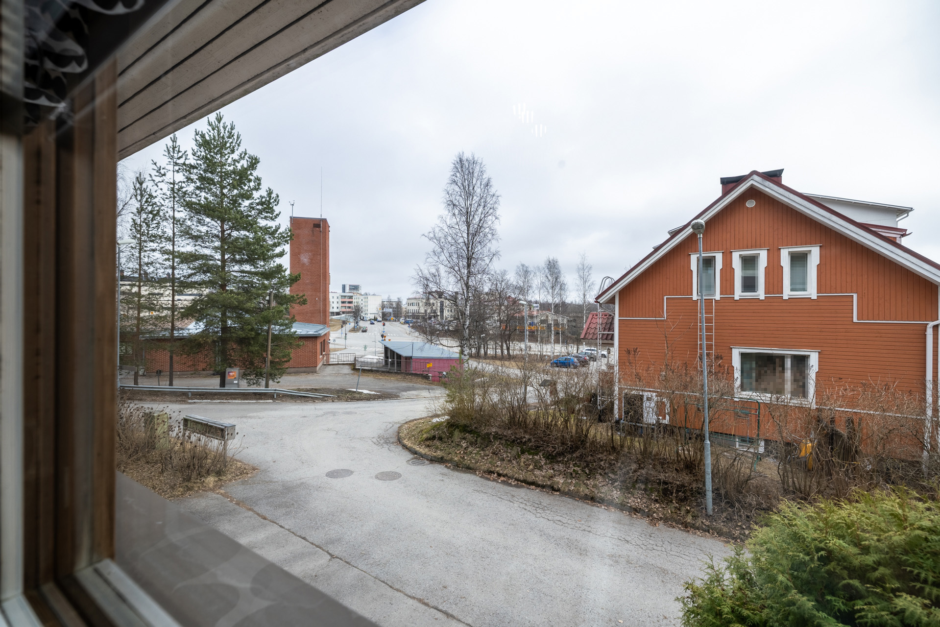 Näkymää keittiön ikkunasta