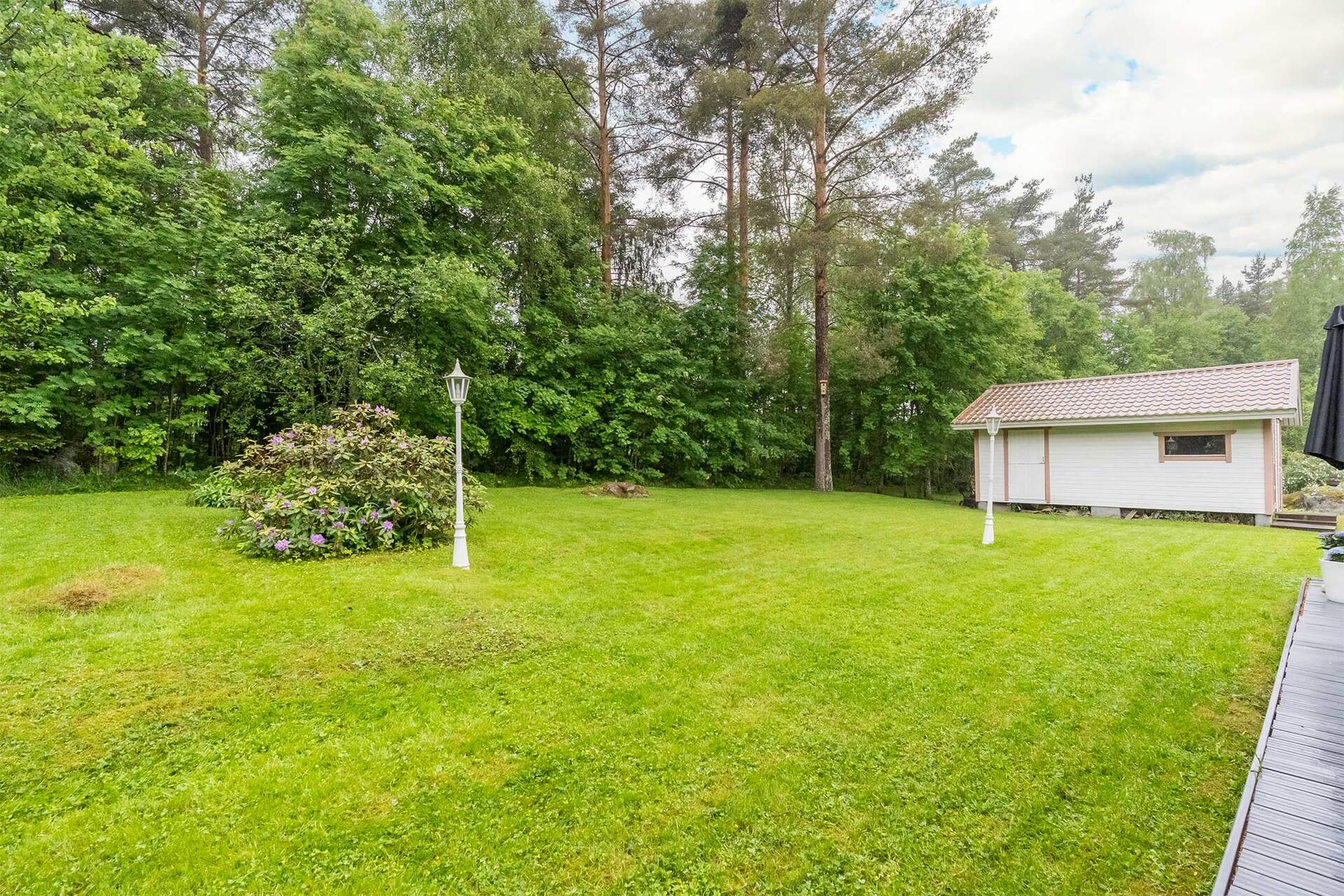 Pihalla 15 m2 ulkovarasto