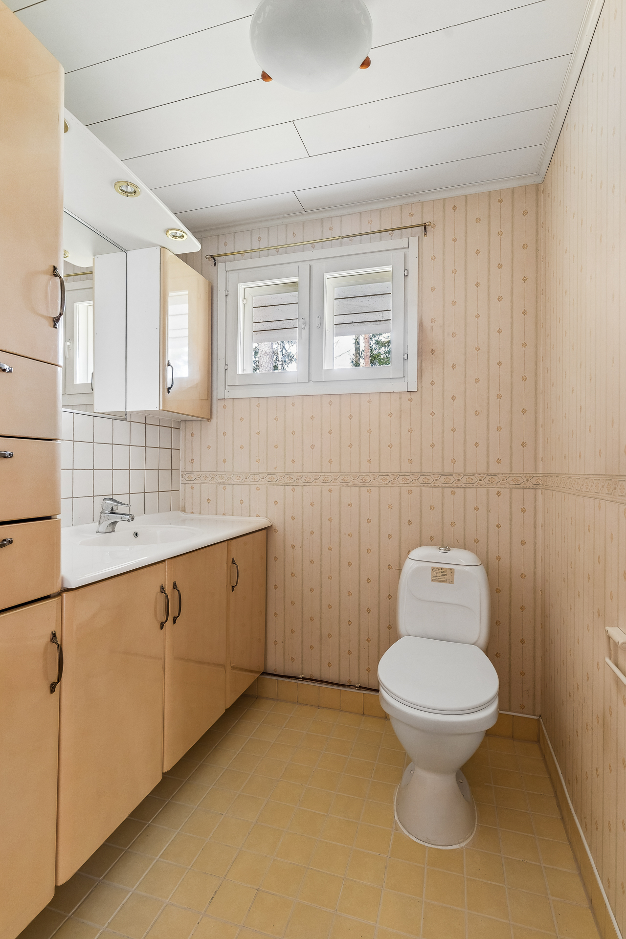 Alakerran wc