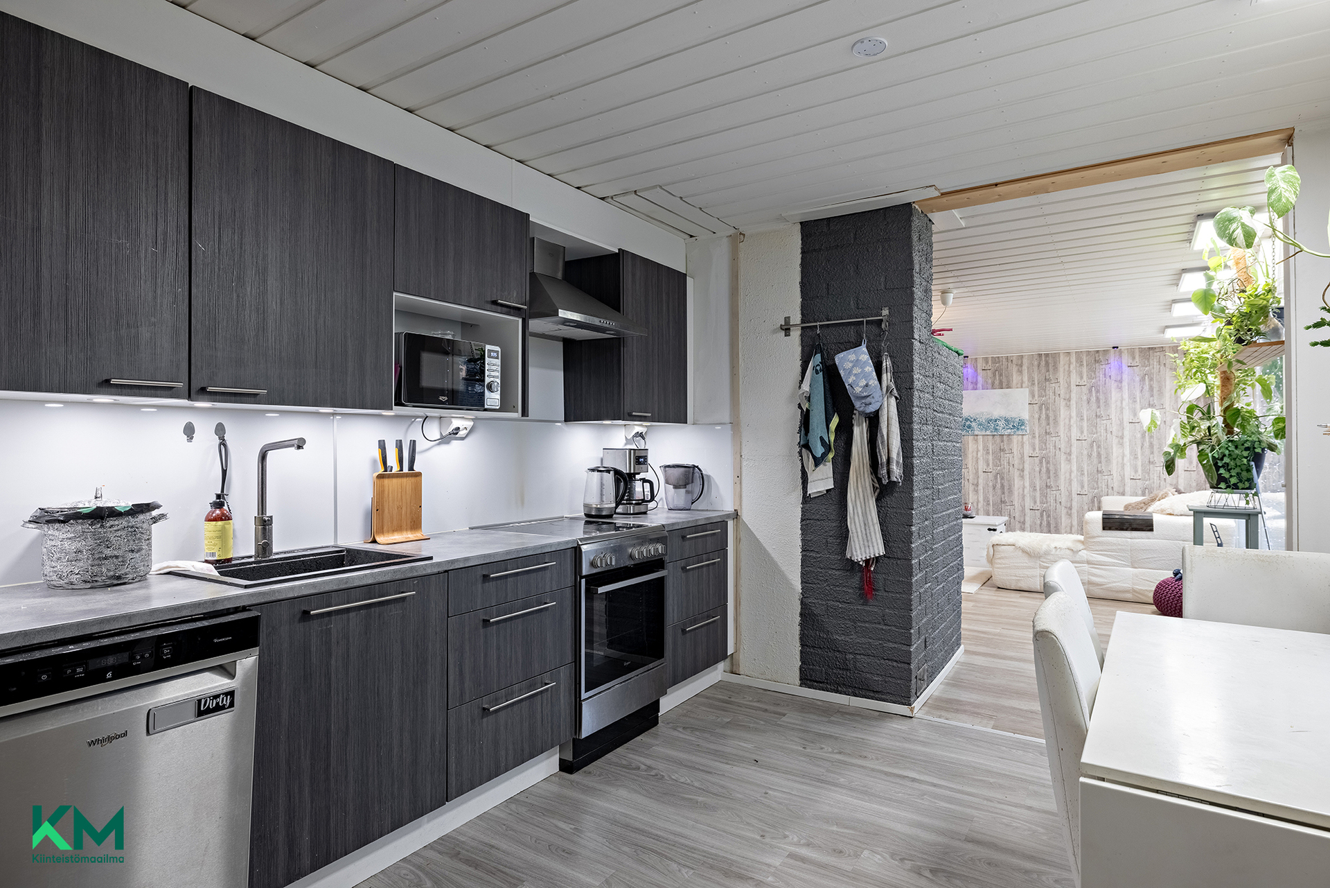Vesiheinätie 7, Rajakylä, Oulu