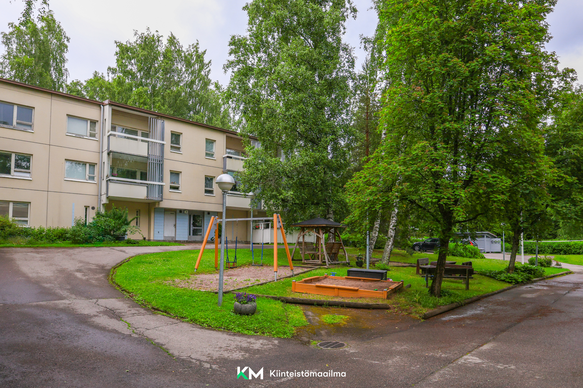 Raitamaantie 12, Helsinki