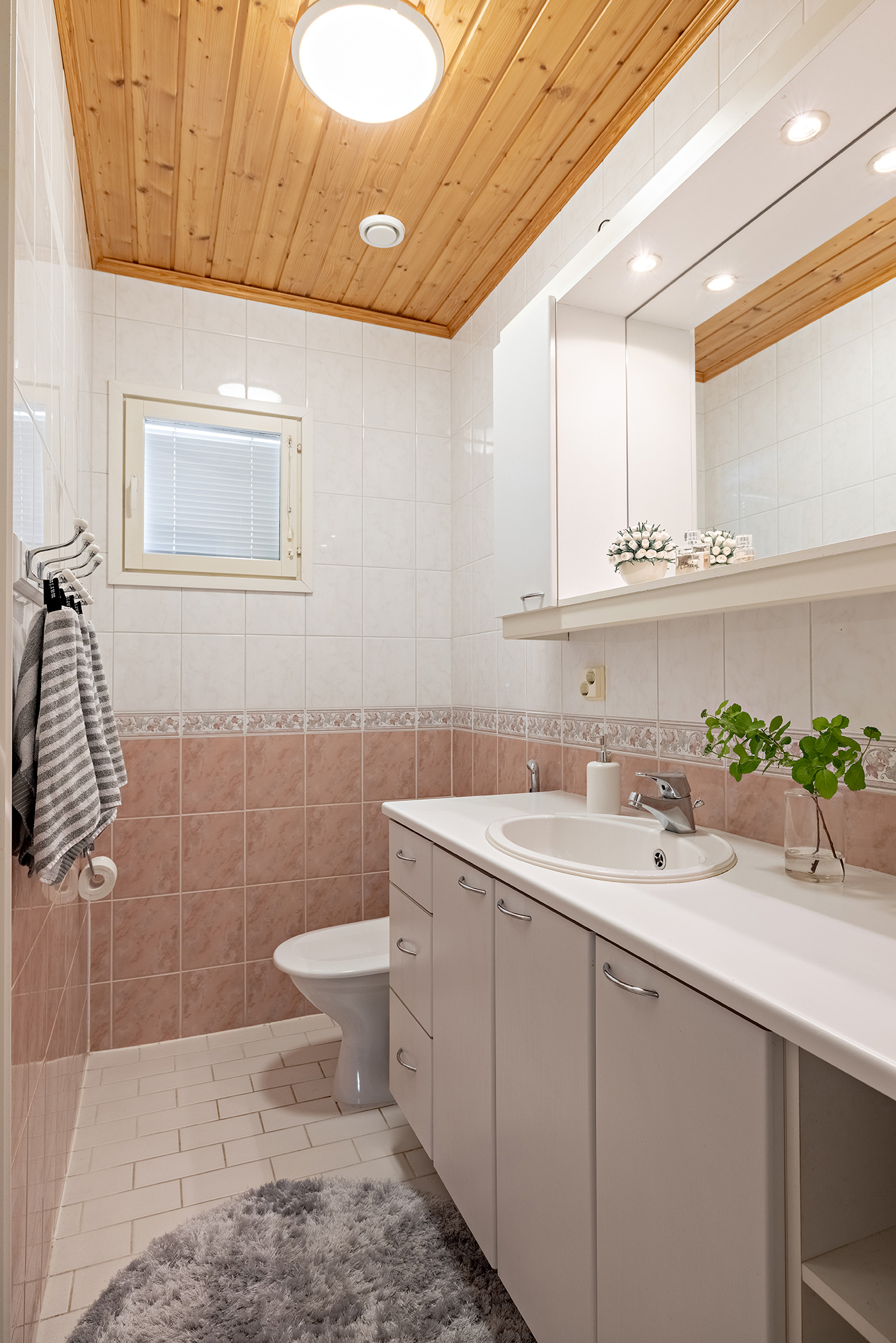 Pihlajanmarjatie 22, Herukka, Oulu