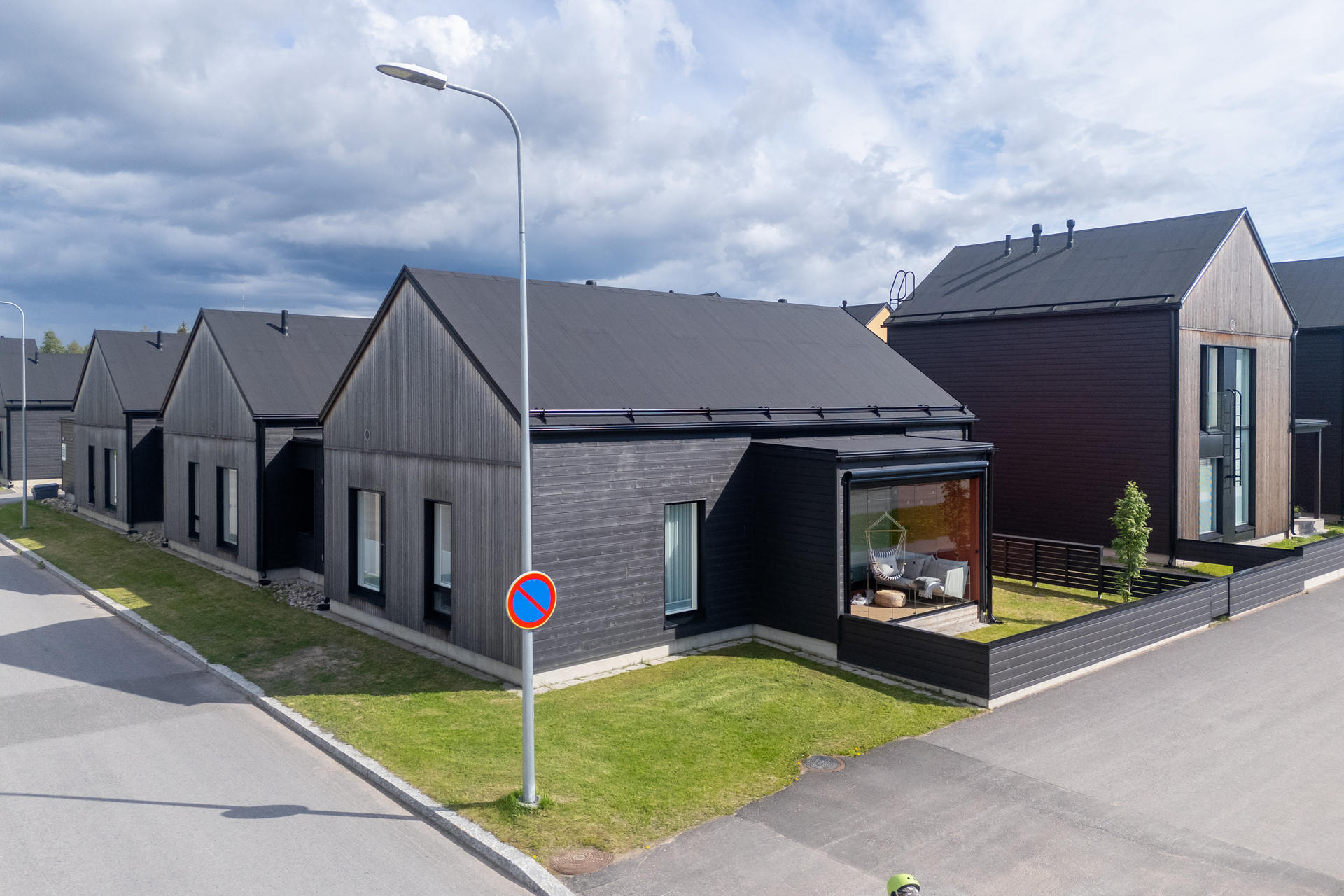 Tahtimarssi 2, Hiukkavaara, Oulu