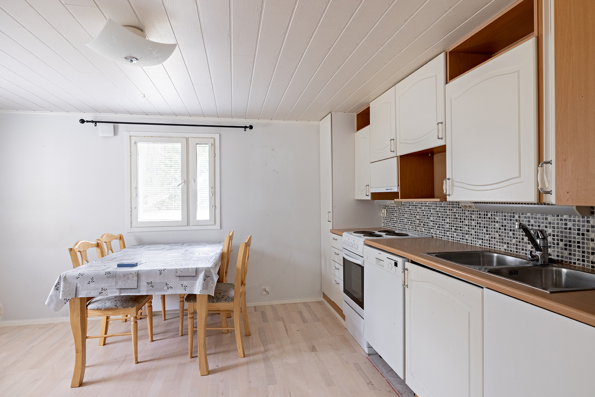 Vallinkankaantie 12, Oulu