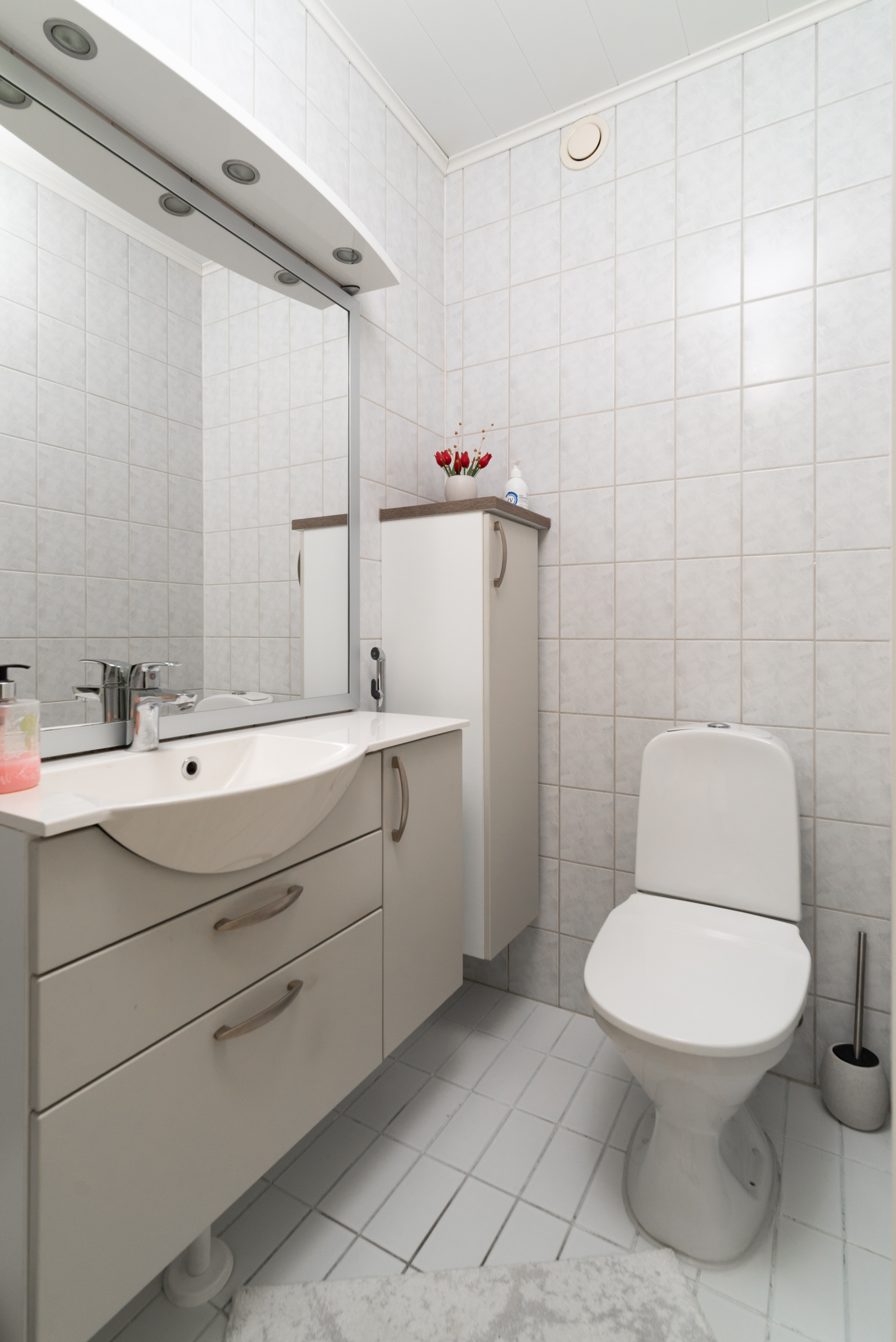 erillinen wc