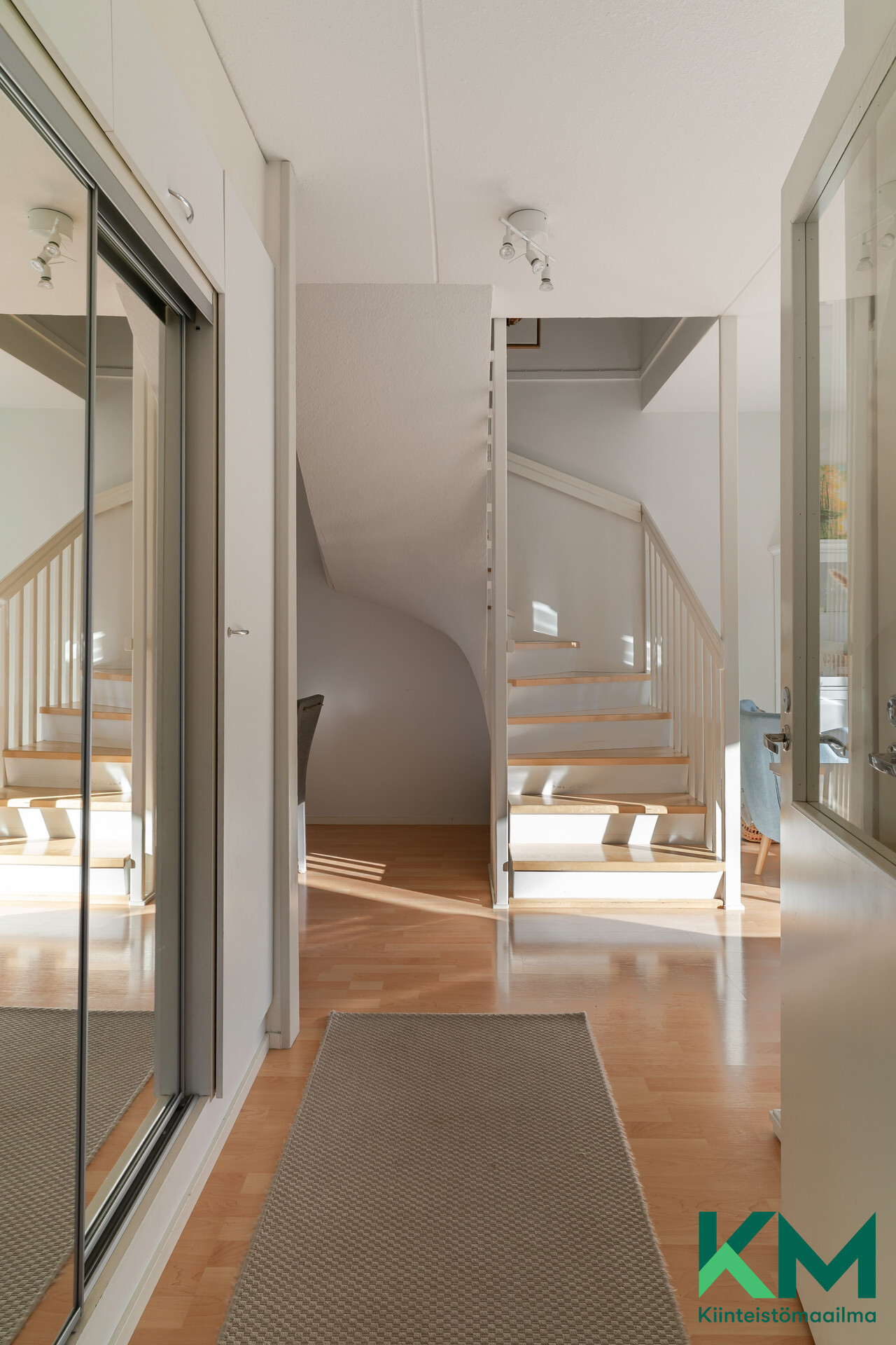 Punatulkuntie 5, Lintuvaara, Espoo