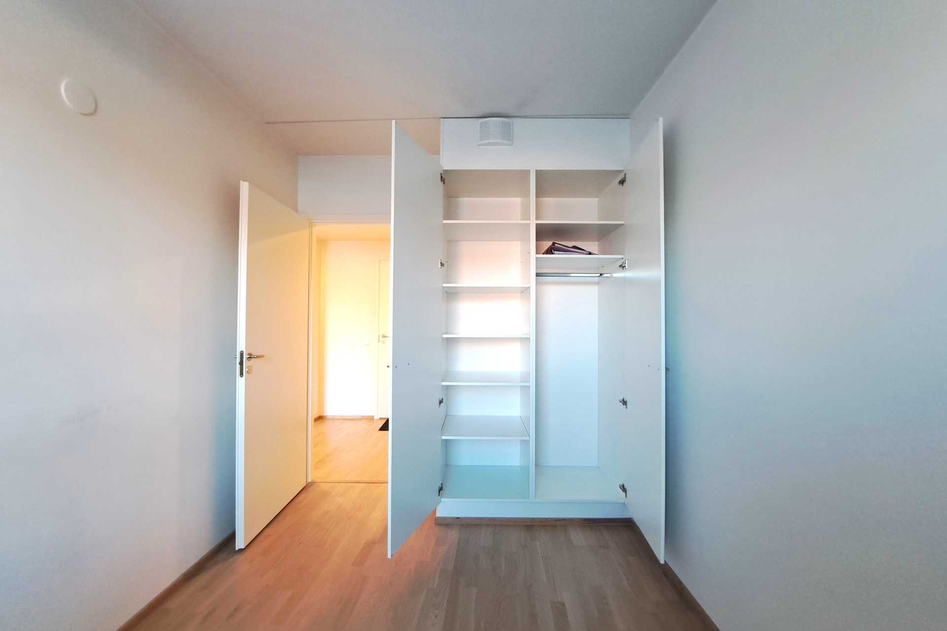 Kuninkaantammenkierto 10, , Kuninkaantammi, Helsinki