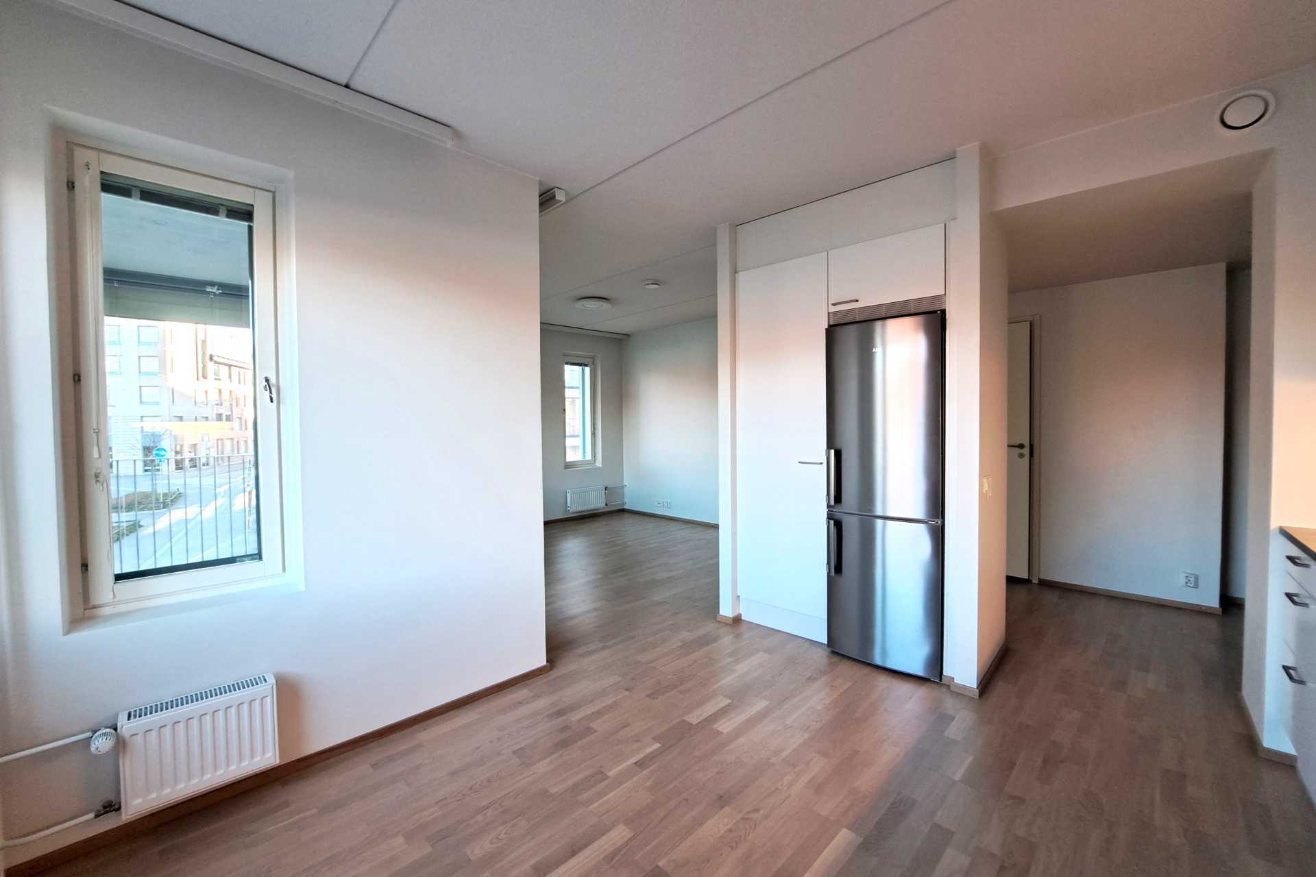 Kuninkaantammenkierto 10, , Kuninkaantammi, Helsinki
