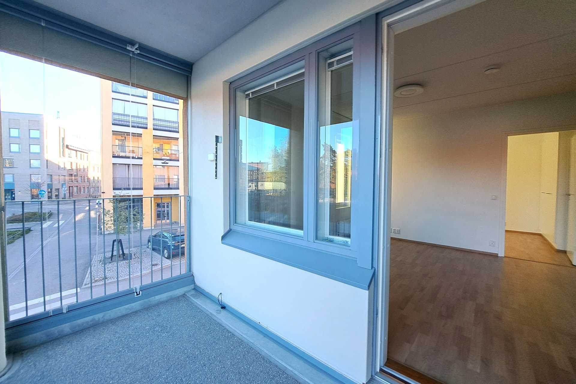 Kuninkaantammenkierto 10, , Kuninkaantammi, Helsinki
