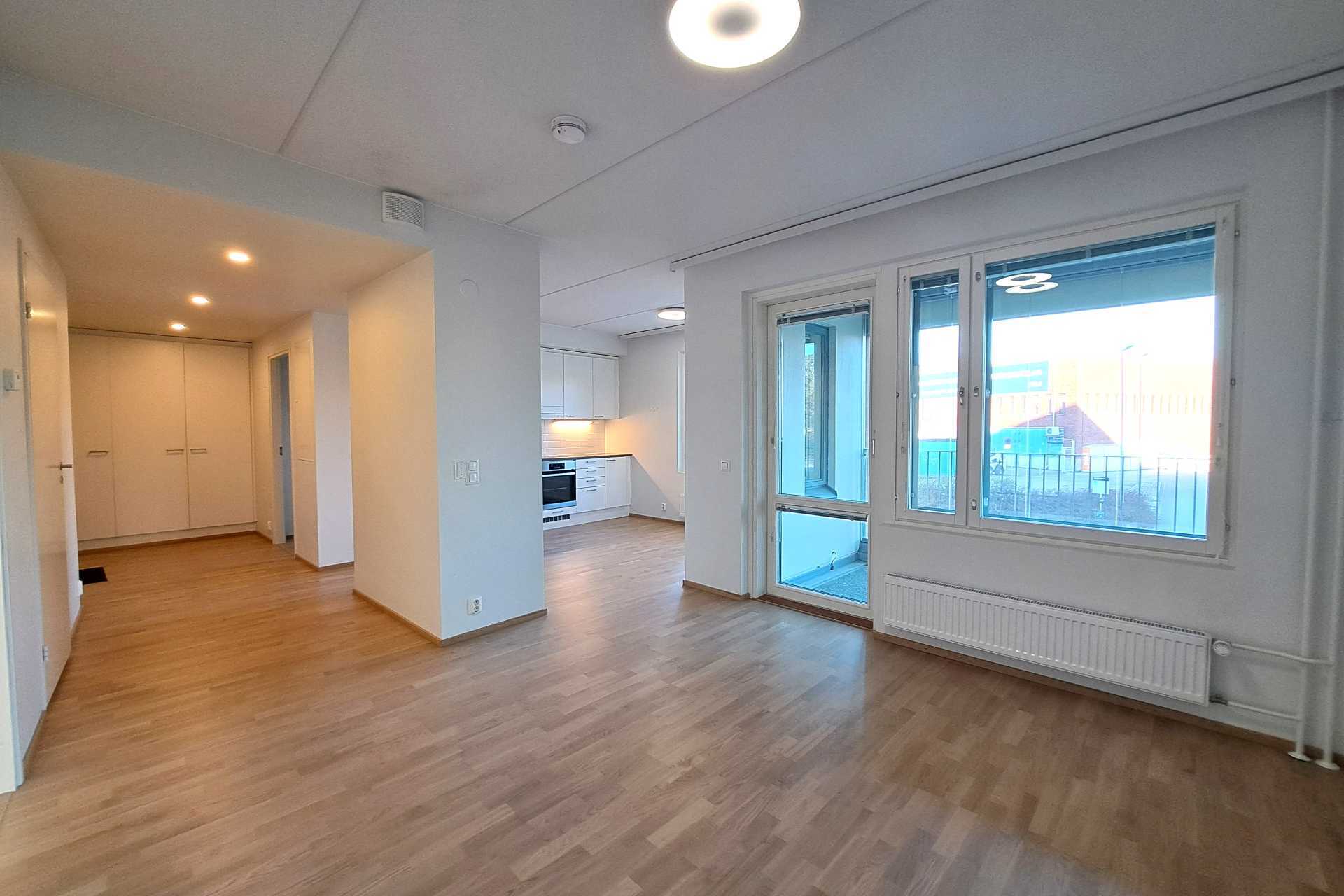 Kuninkaantammenkierto 10, , Kuninkaantammi, Helsinki