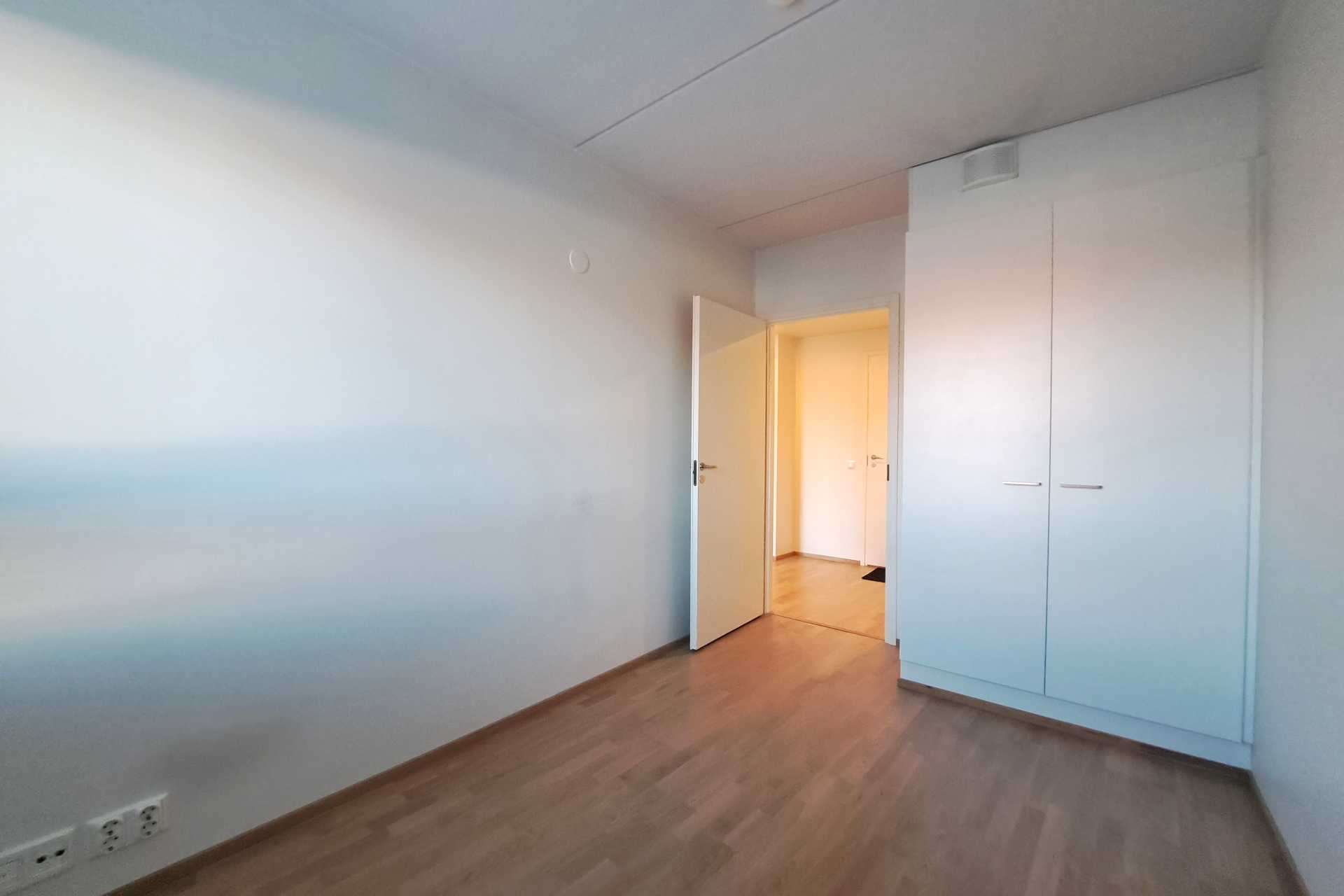 Kuninkaantammenkierto 10, , Kuninkaantammi, Helsinki