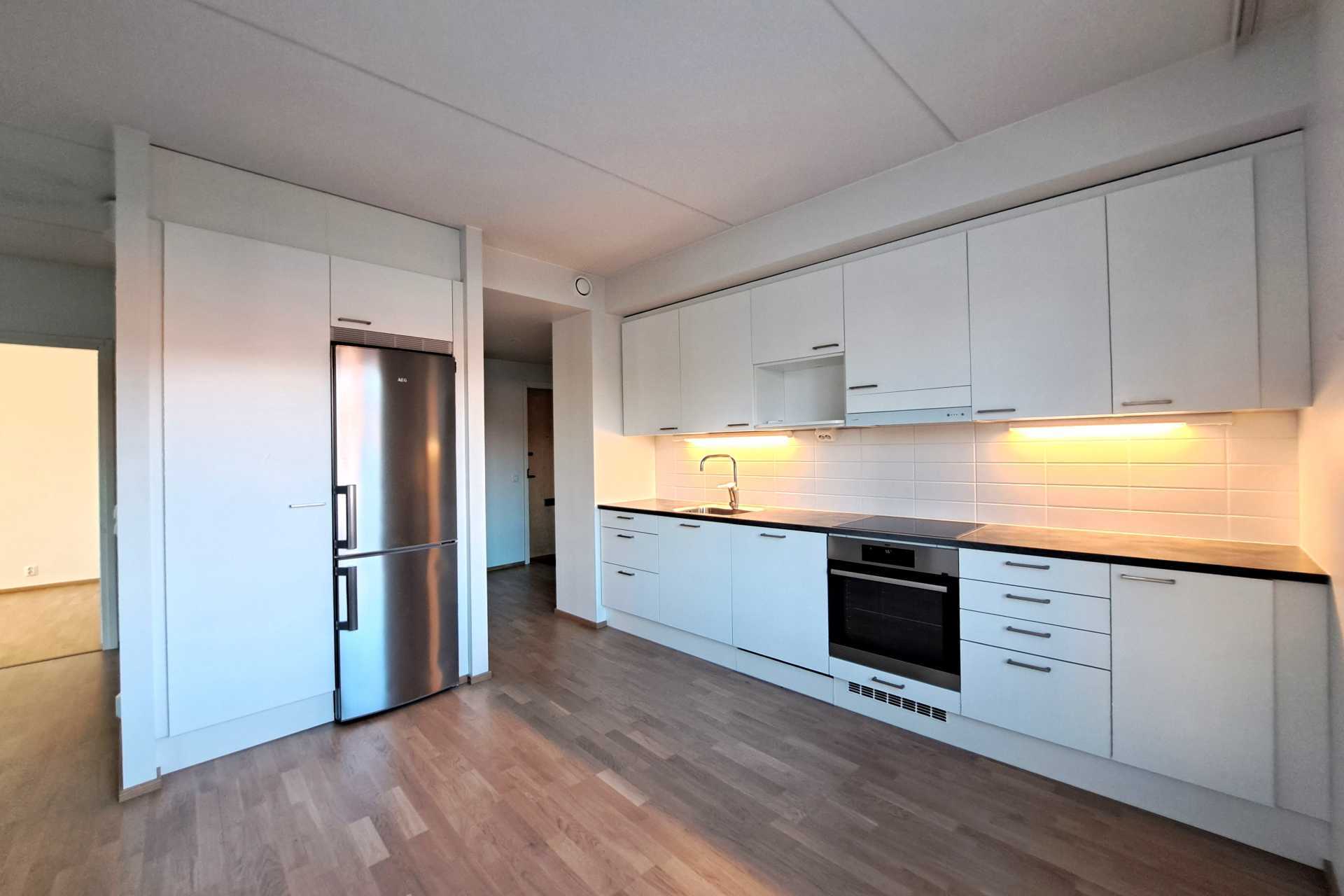 Kuninkaantammenkierto 10, , Kuninkaantammi, Helsinki