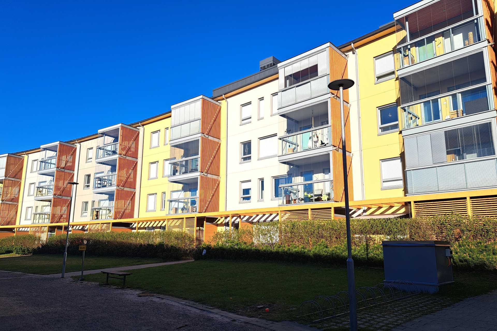 Kuninkaantammenkierto 10, , Kuninkaantammi, Helsinki