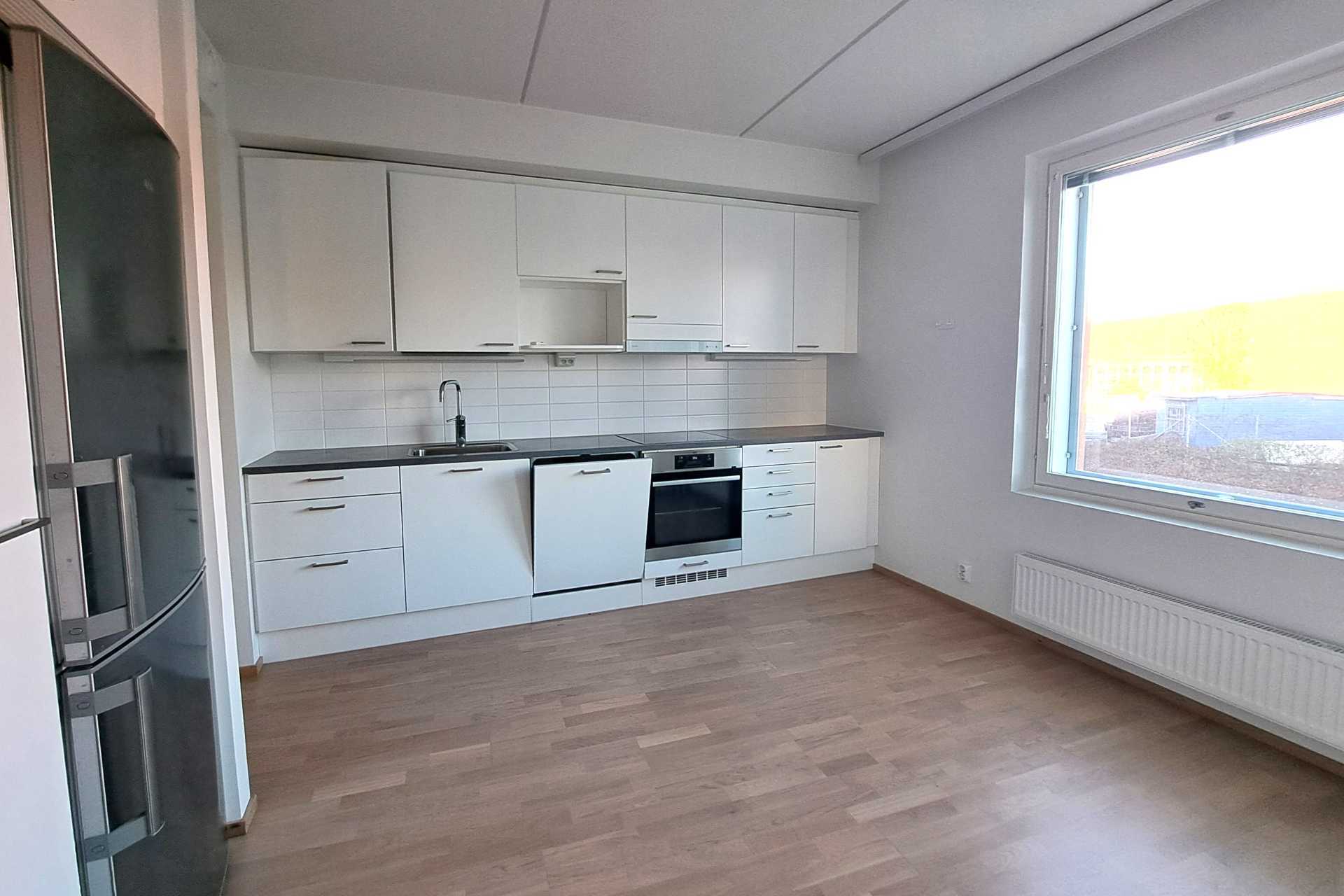Kuninkaantammenkierto 10, , Kuninkaantammi, Helsinki