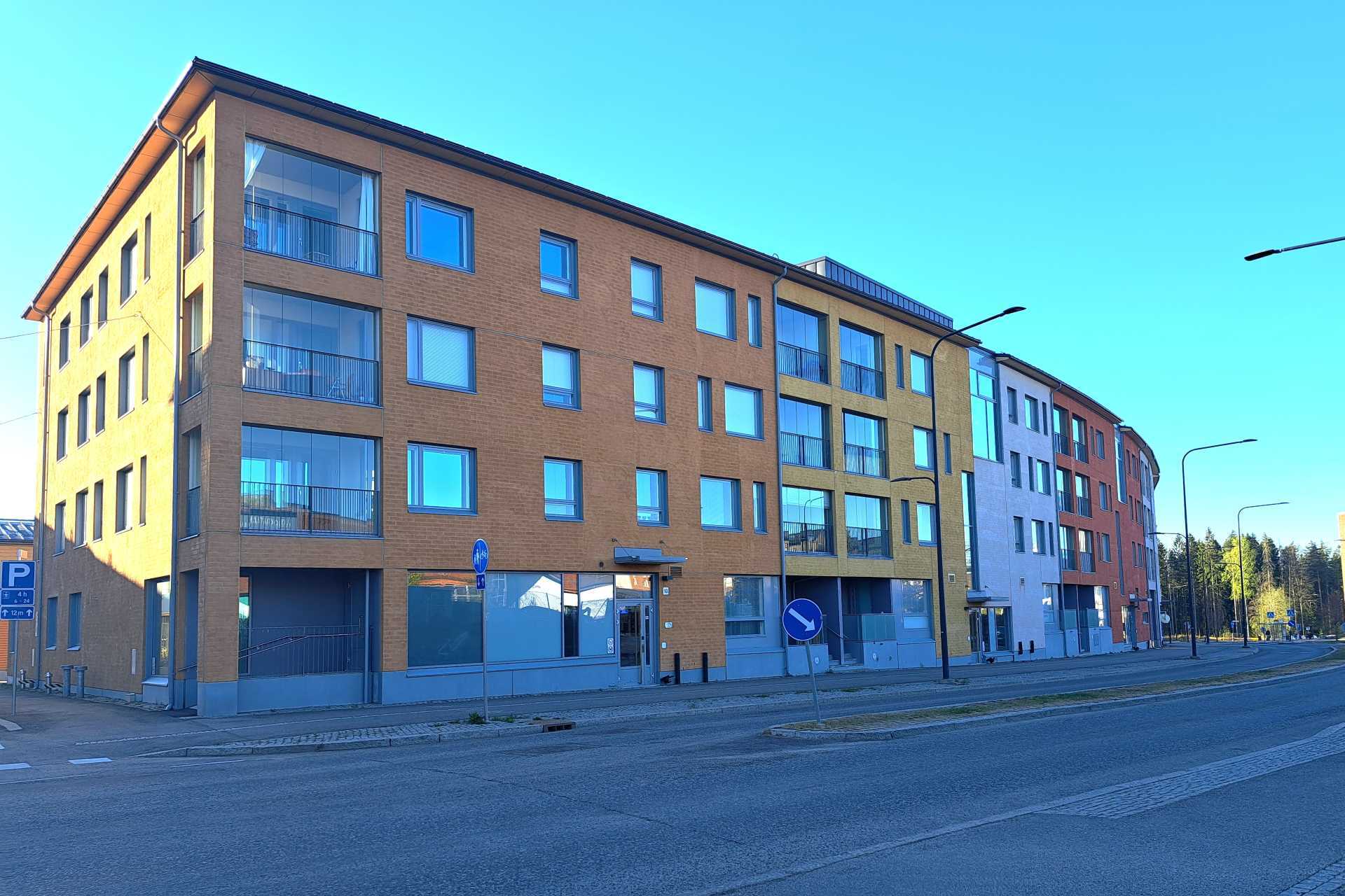 Kuninkaantammenkierto 10, , Kuninkaantammi, Helsinki