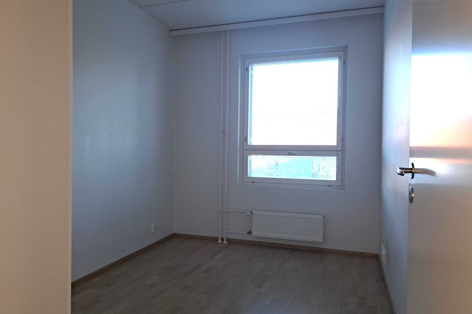 Kuninkaantammenkierto 10, , Kuninkaantammi, Helsinki