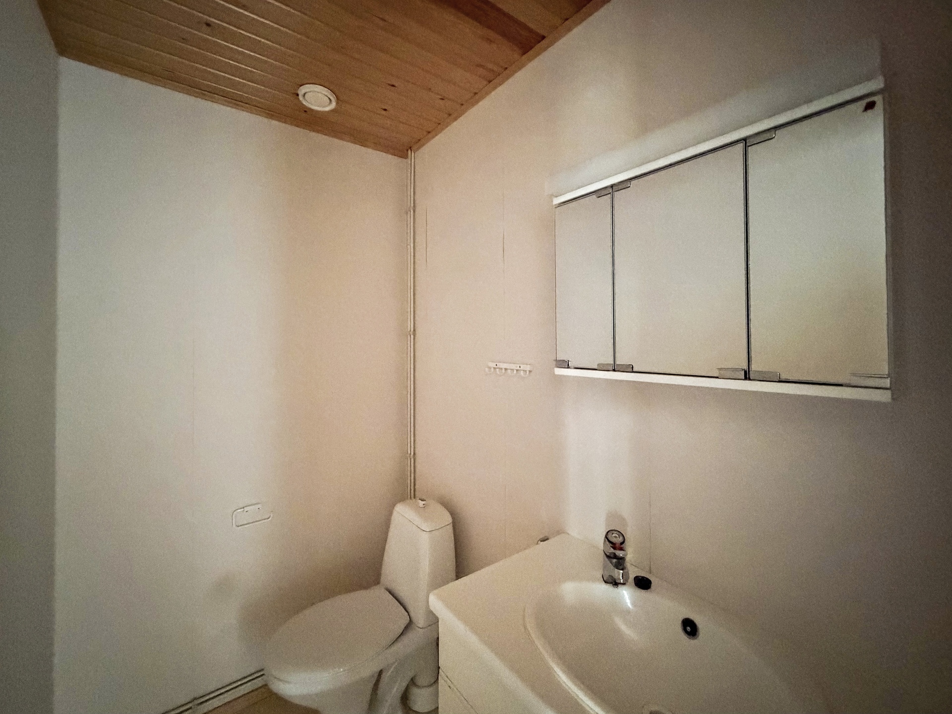 Liljantie 6, Turenki, Janakkala