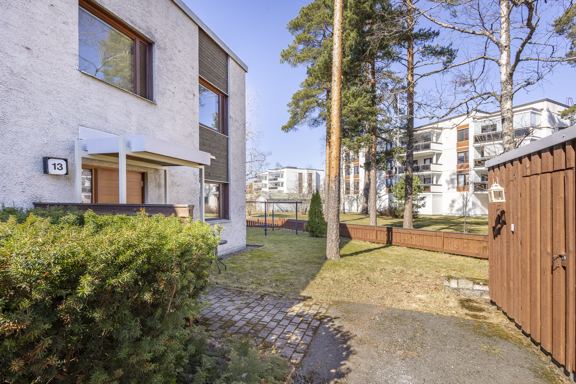 asunnolla pihavarasto