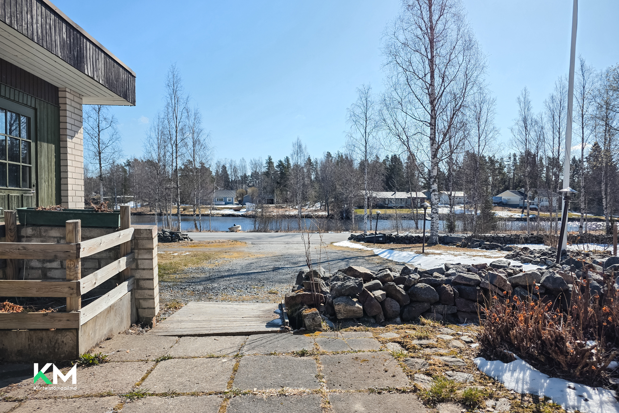 Byvägen 24, Luoto